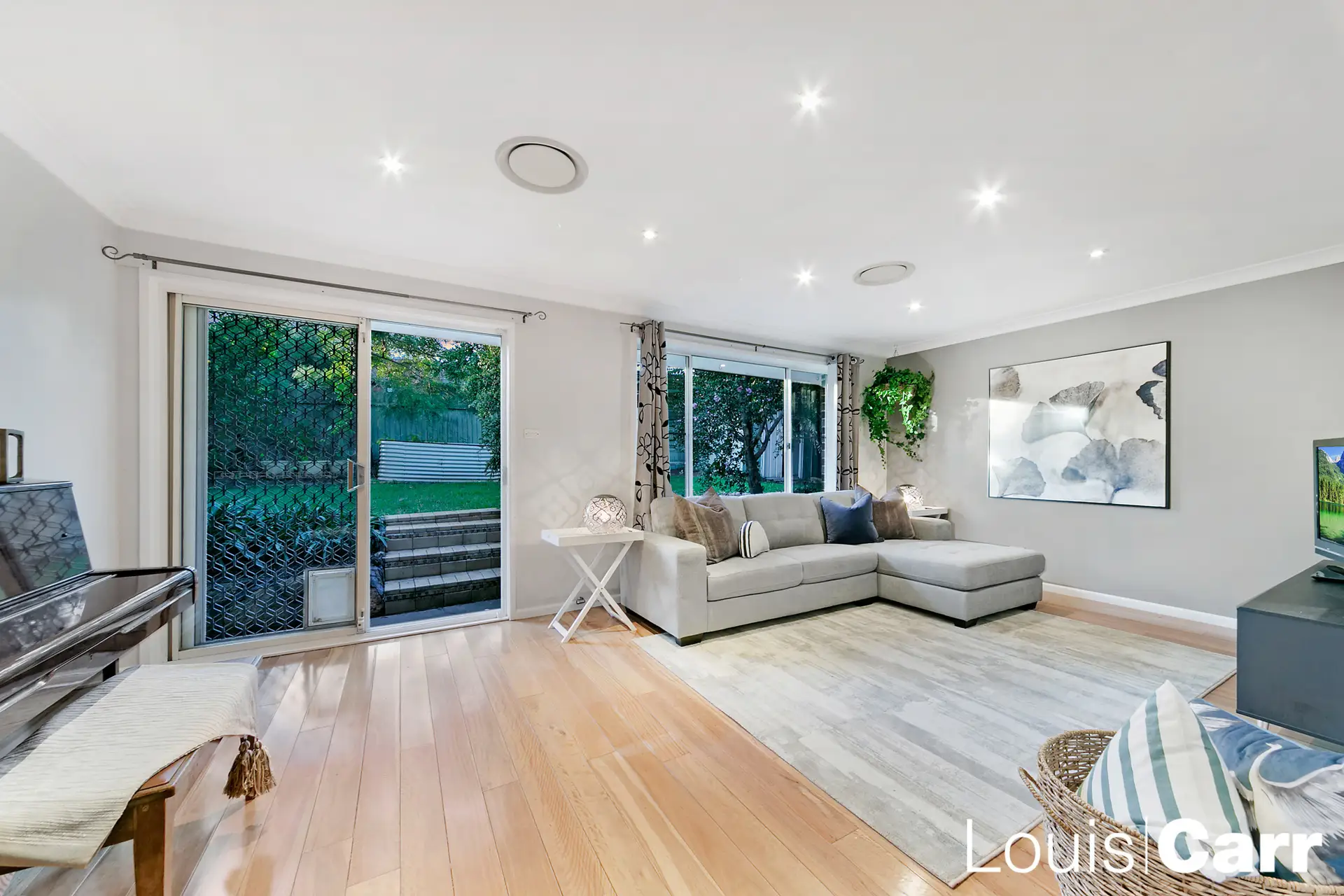 9 Dunk Place, Kings Langley Sold by Louis Carr Real Estate - image 7