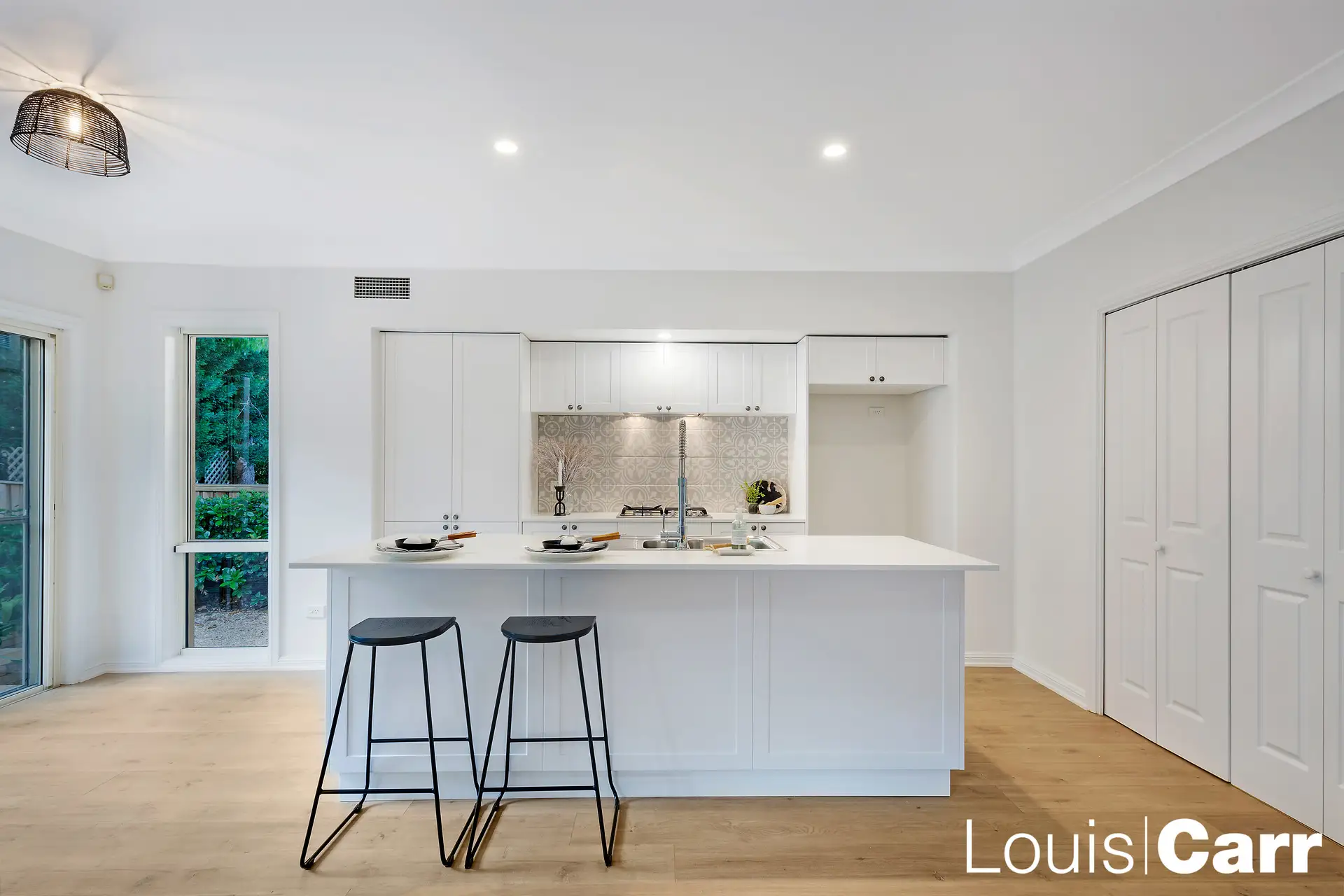 5/36 Francis Street, Castle Hill Sold by Louis Carr Real Estate - image 5