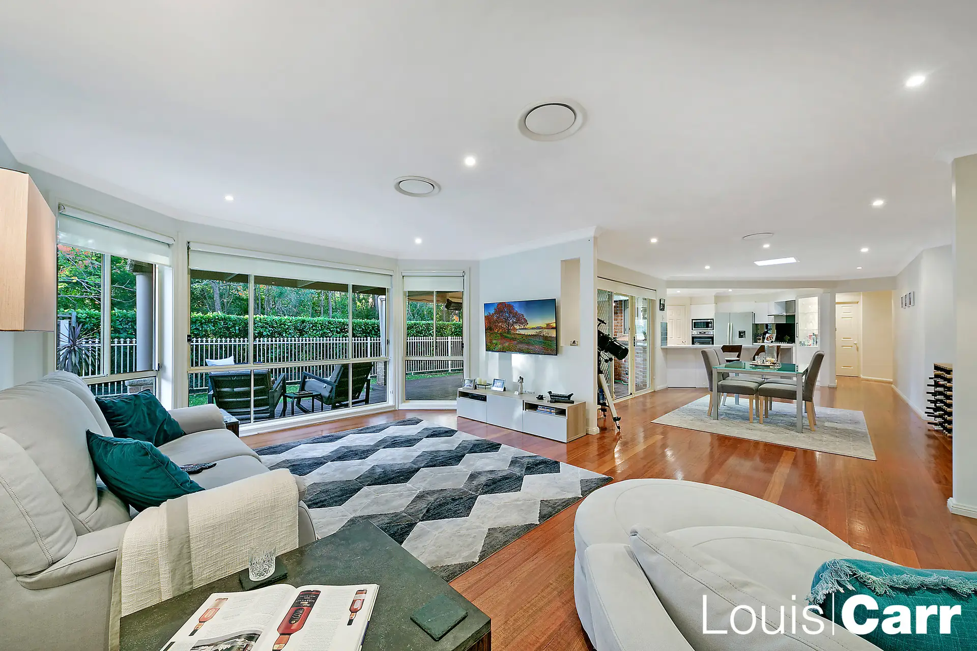 10 Minerva Crescent, Beaumont Hills Sold by Louis Carr Real Estate - image 7