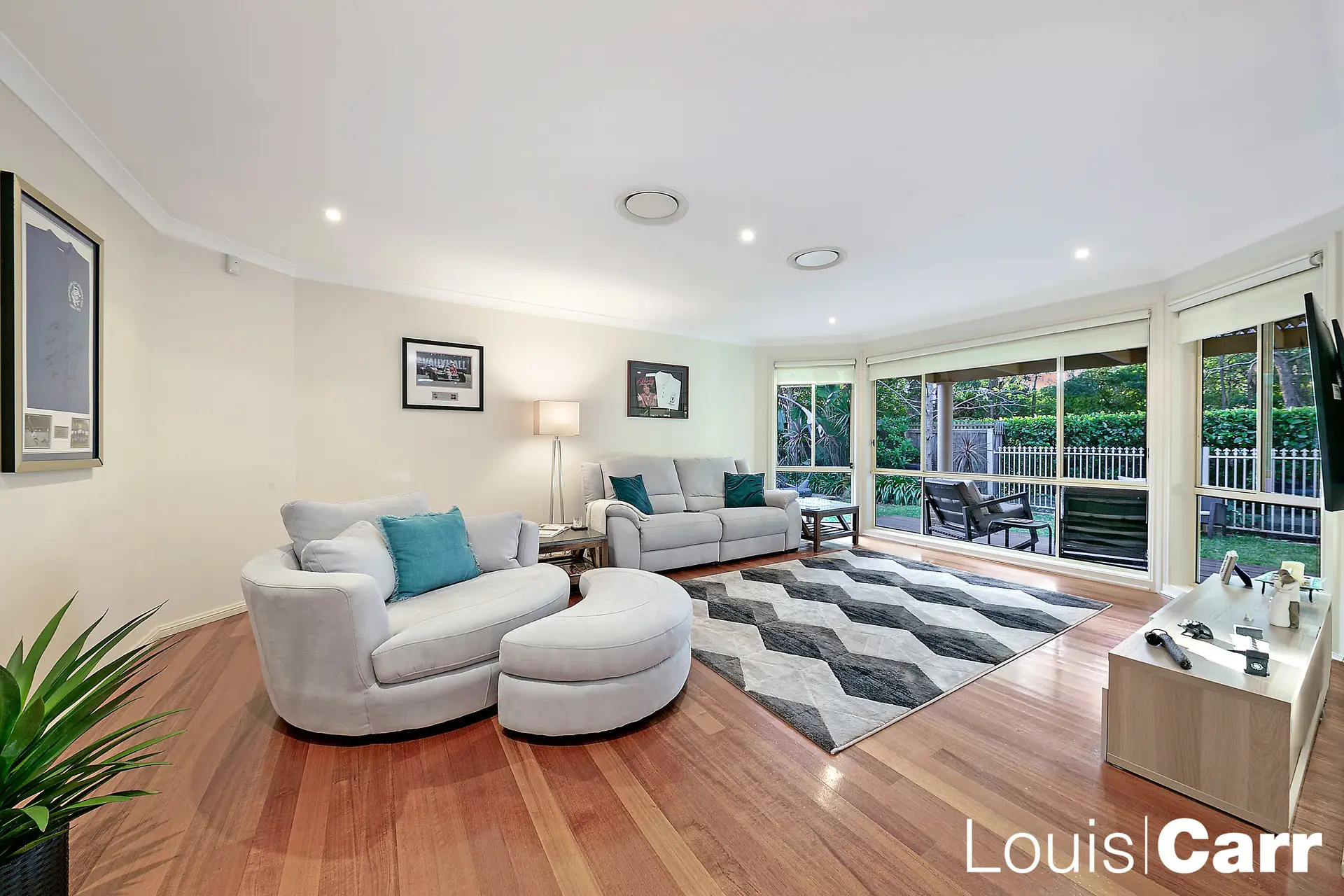 10 Minerva Crescent, Beaumont Hills Sold by Louis Carr Real Estate - image 8