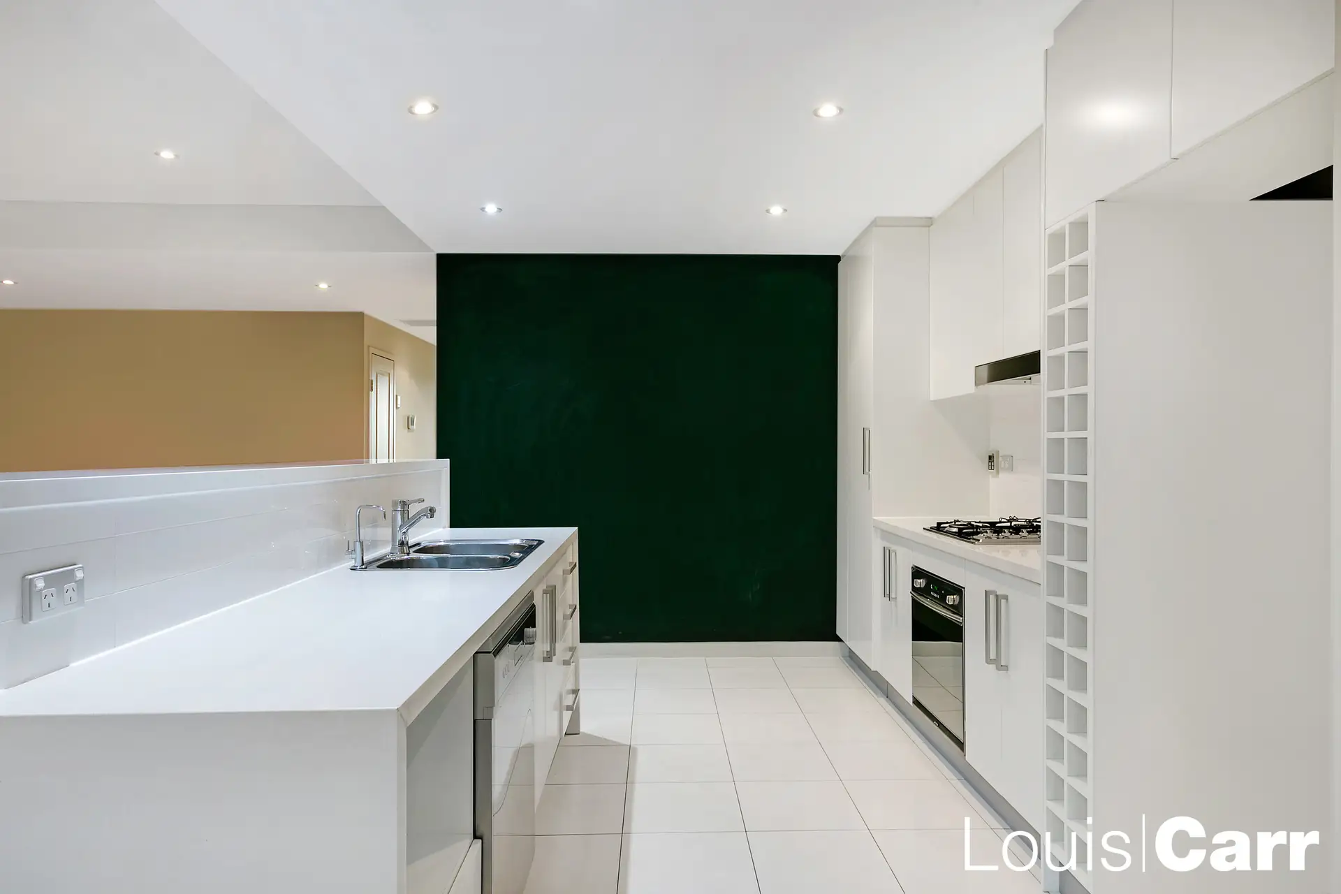 64/31-39 Sherwin Avenue, Castle Hill Sold by Louis Carr Real Estate - image 3