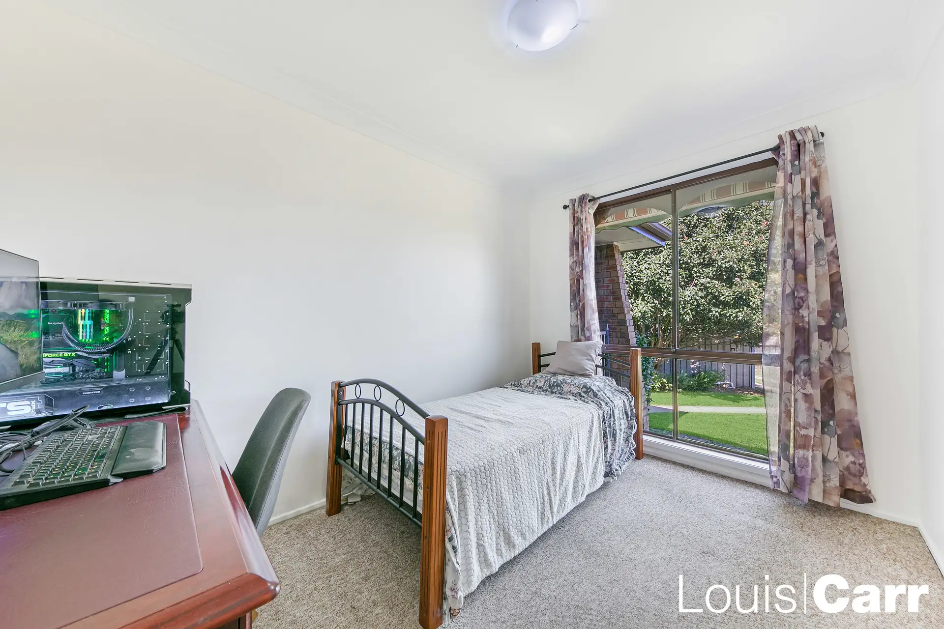 24 Nathaniel Parade, Kings Langley Sold by Louis Carr Real Estate - image 11
