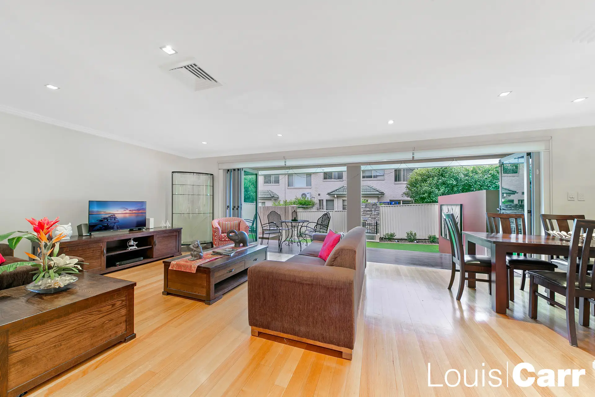 9/23-25 Windermere Avenue, Northmead Sold by Louis Carr Real Estate - image 5
