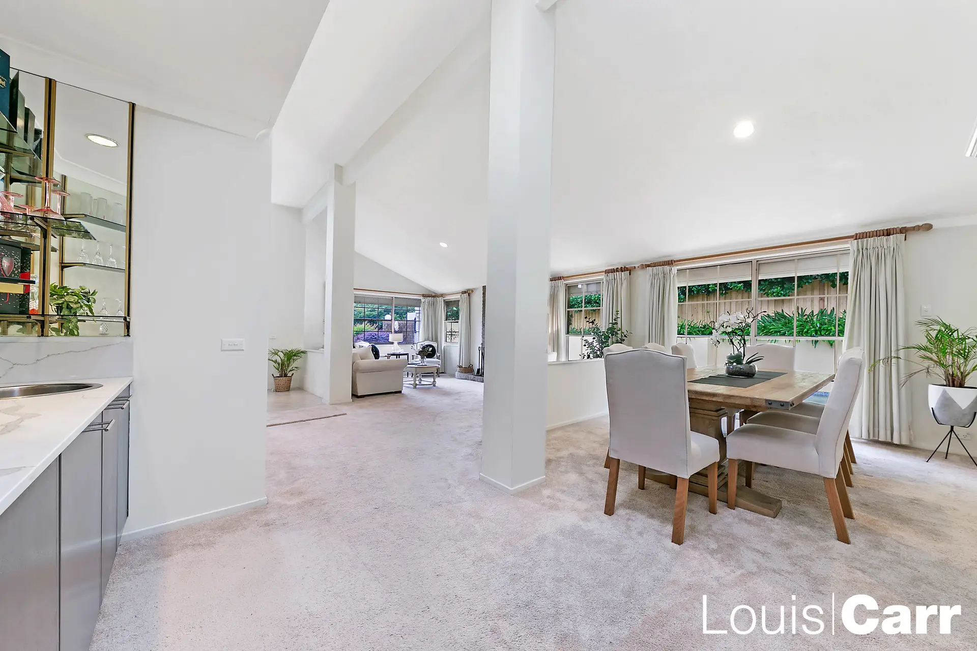 7 Fairgreen Place, Castle Hill Sold by Louis Carr Real Estate - image 3