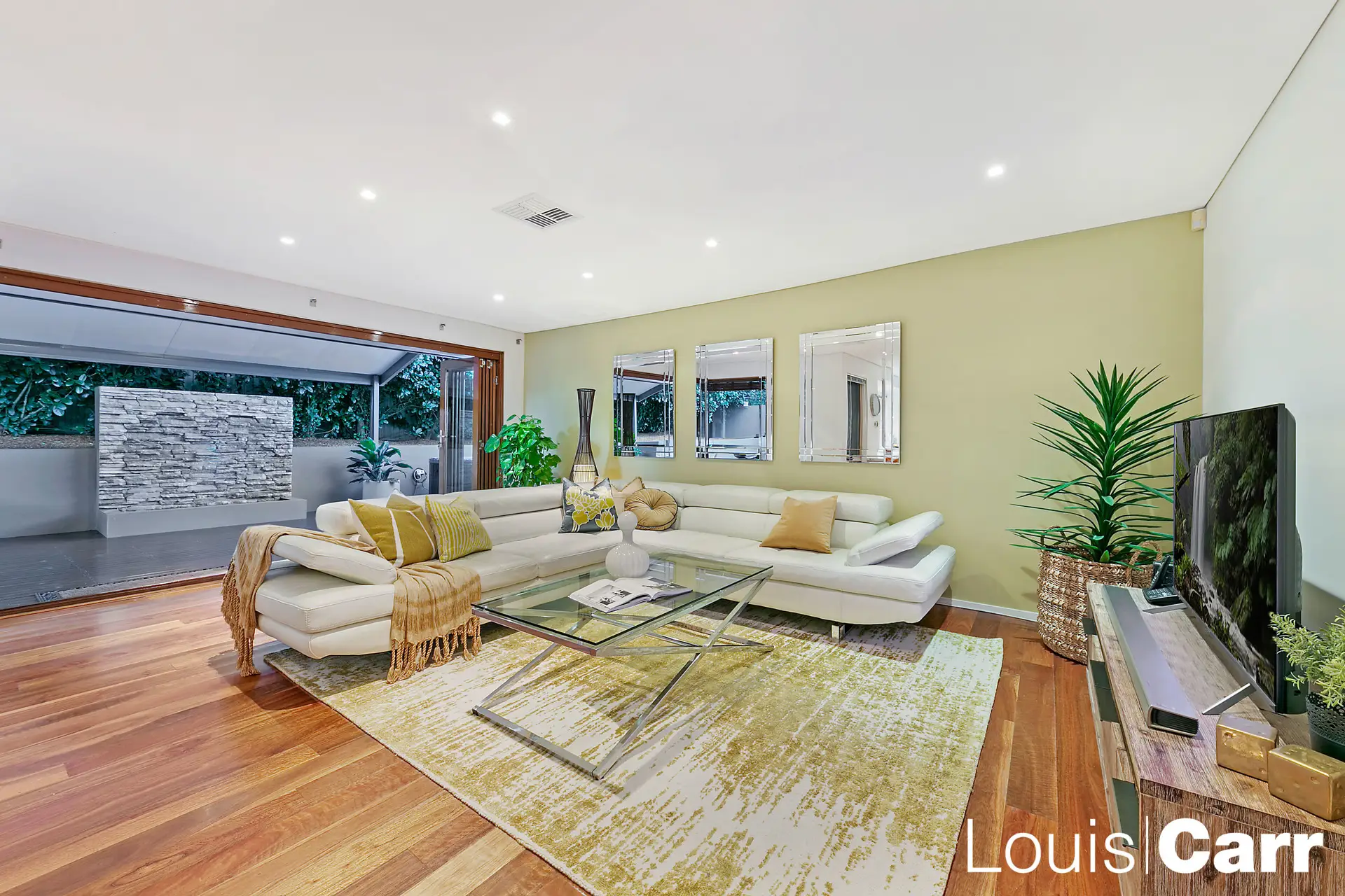9 Fairgreen Place, Castle Hill Sold by Louis Carr Real Estate - image 5