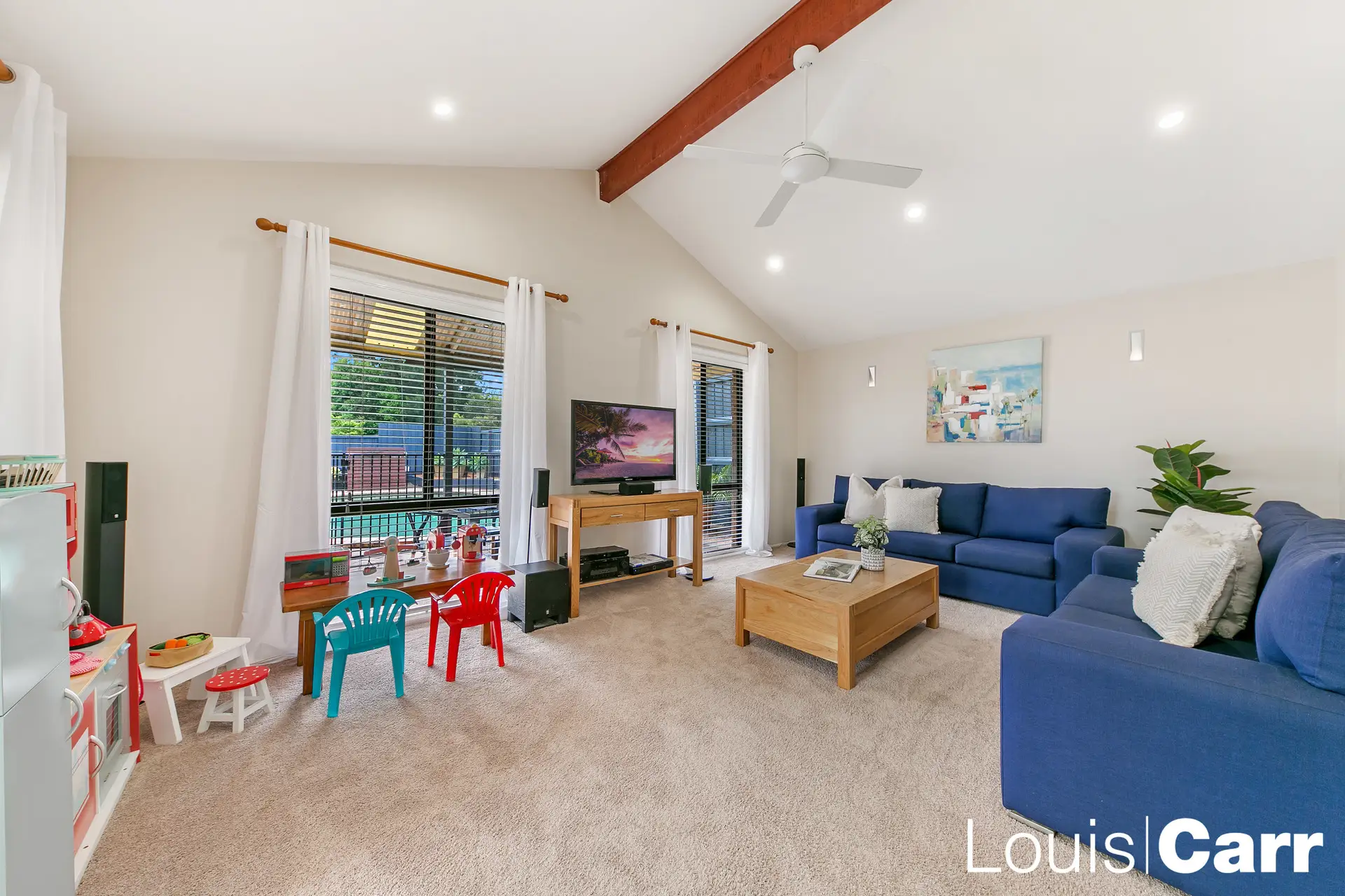 82 Gooraway Drive, Castle Hill Sold by Louis Carr Real Estate - image 6