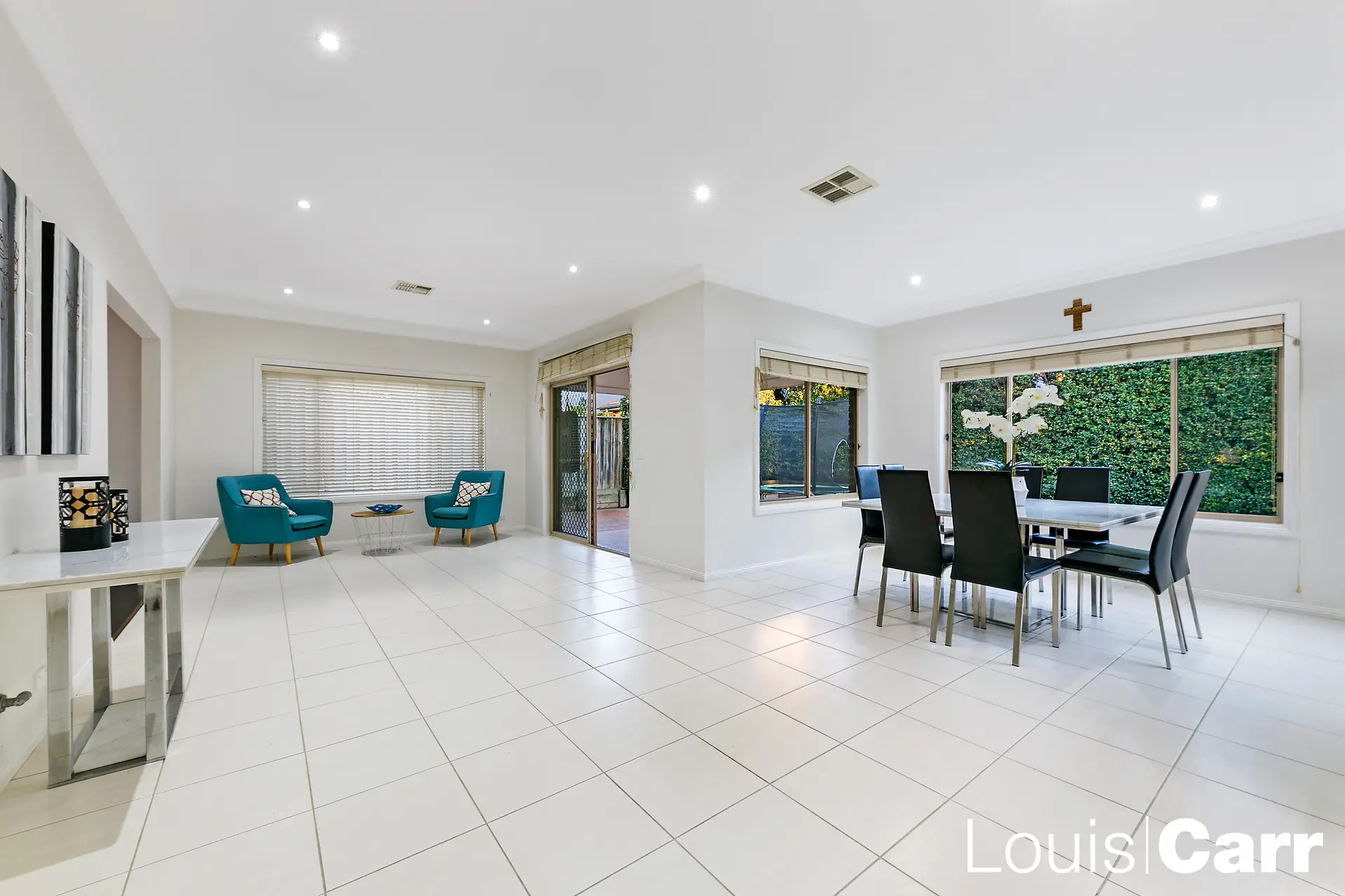 4 Brookfield Way, Castle Hill Sold by Louis Carr Real Estate - image 5