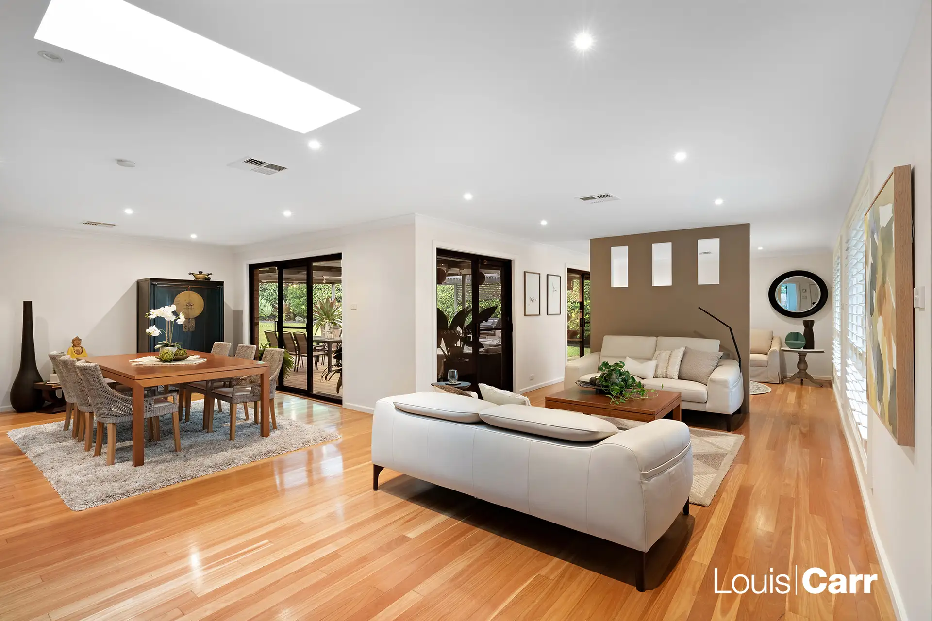 18 Chiltern Crescent, Castle Hill Sold by Louis Carr Real Estate - image 4