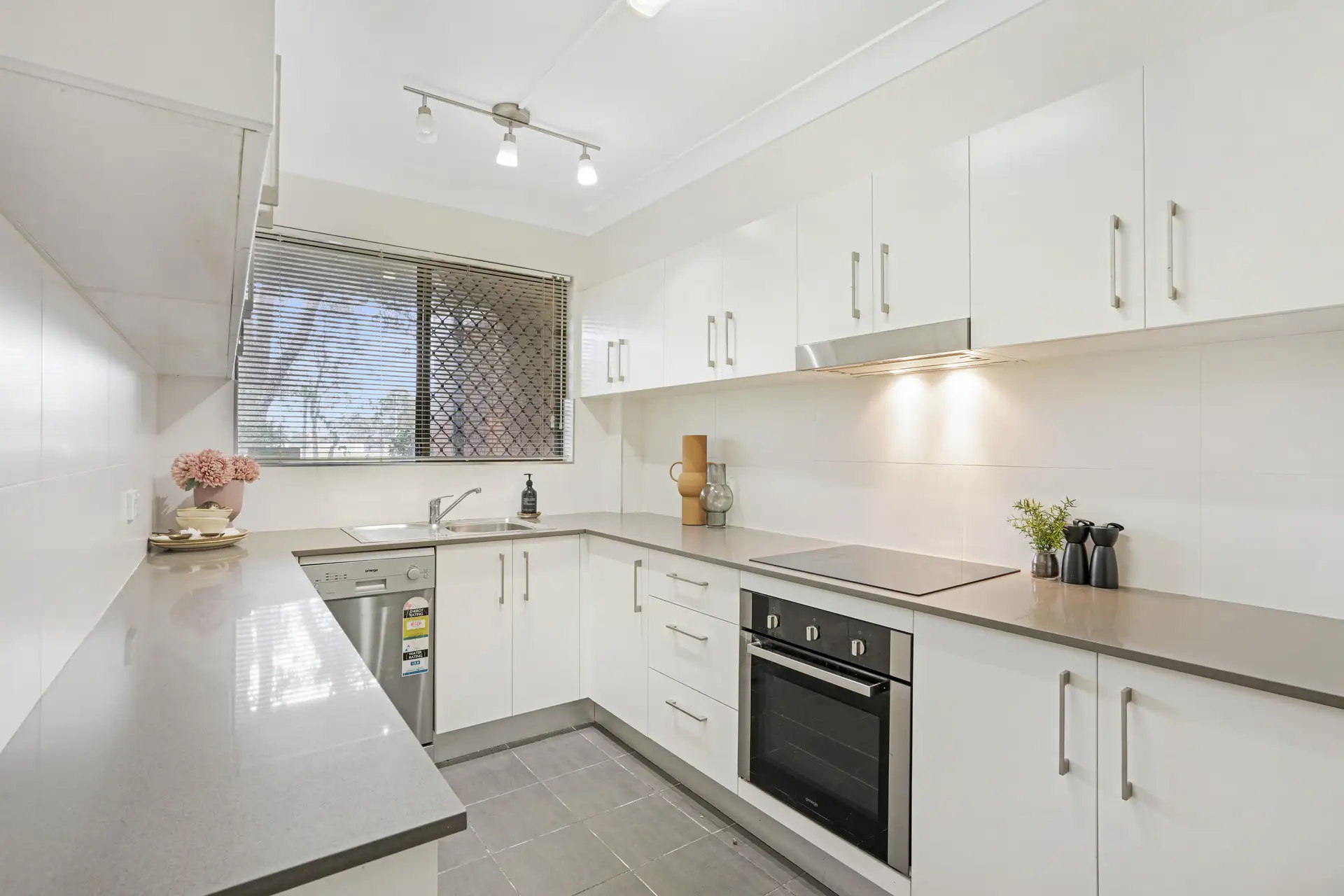 51/17-19 Busaco Road, Marsfield Sold by Louis Carr Real Estate - image 3