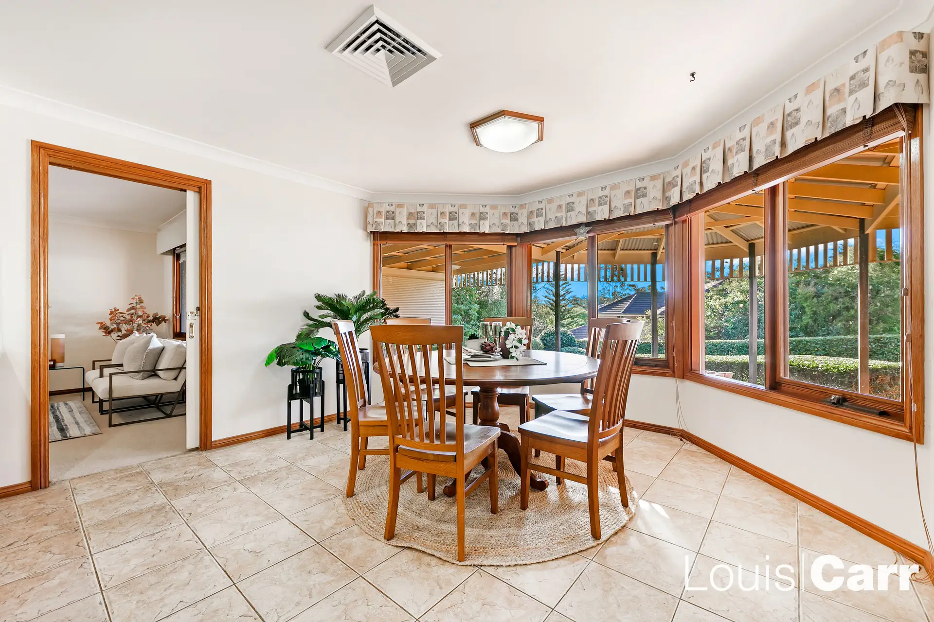 32 Balintore Drive, Castle Hill Sold by Louis Carr Real Estate - image 5