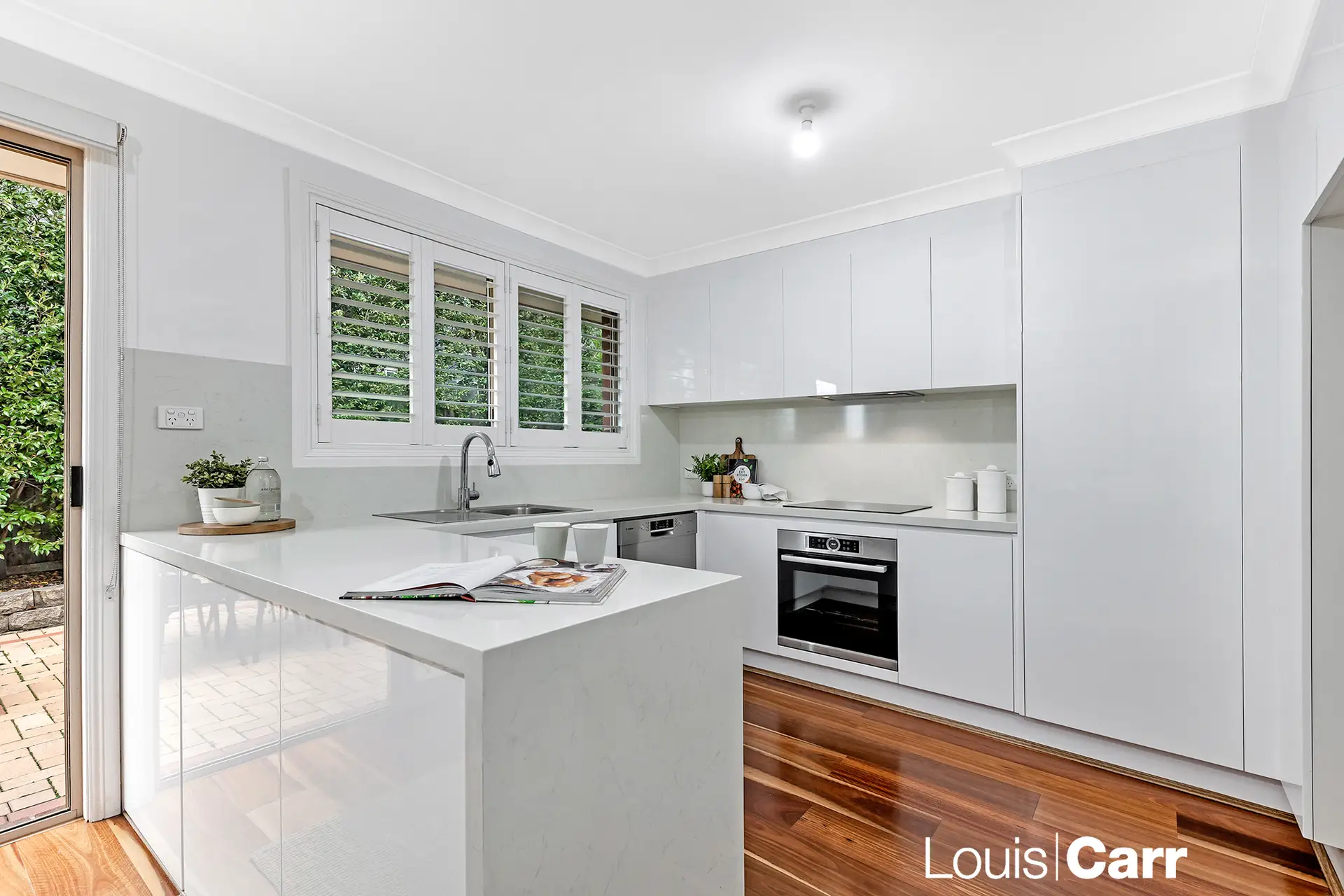 1/33 Kerrs Road, Castle Hill Sold by Louis Carr Real Estate - image 2