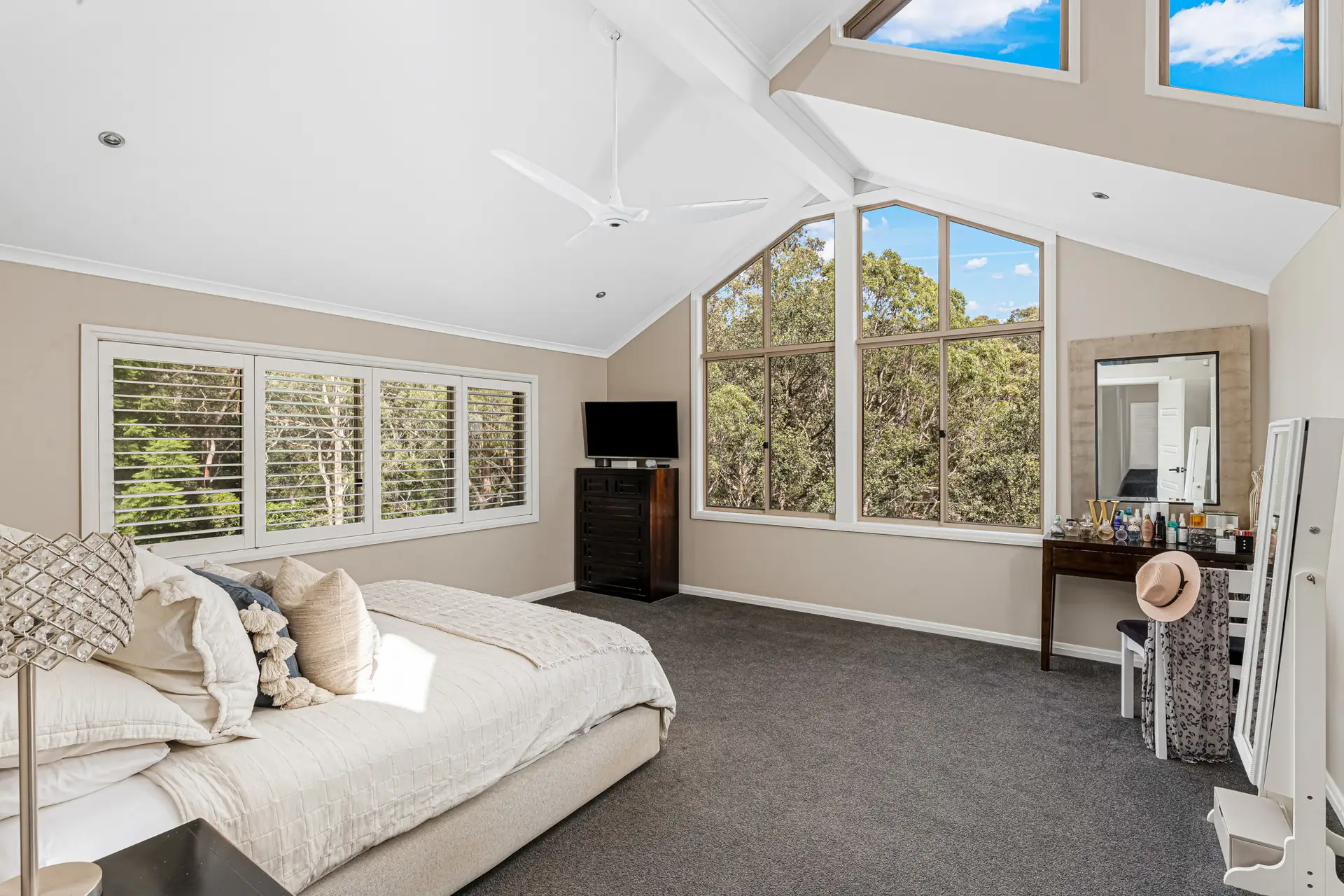 8 Sylvan Grove, Glenhaven Sold by Louis Carr Real Estate - image 12