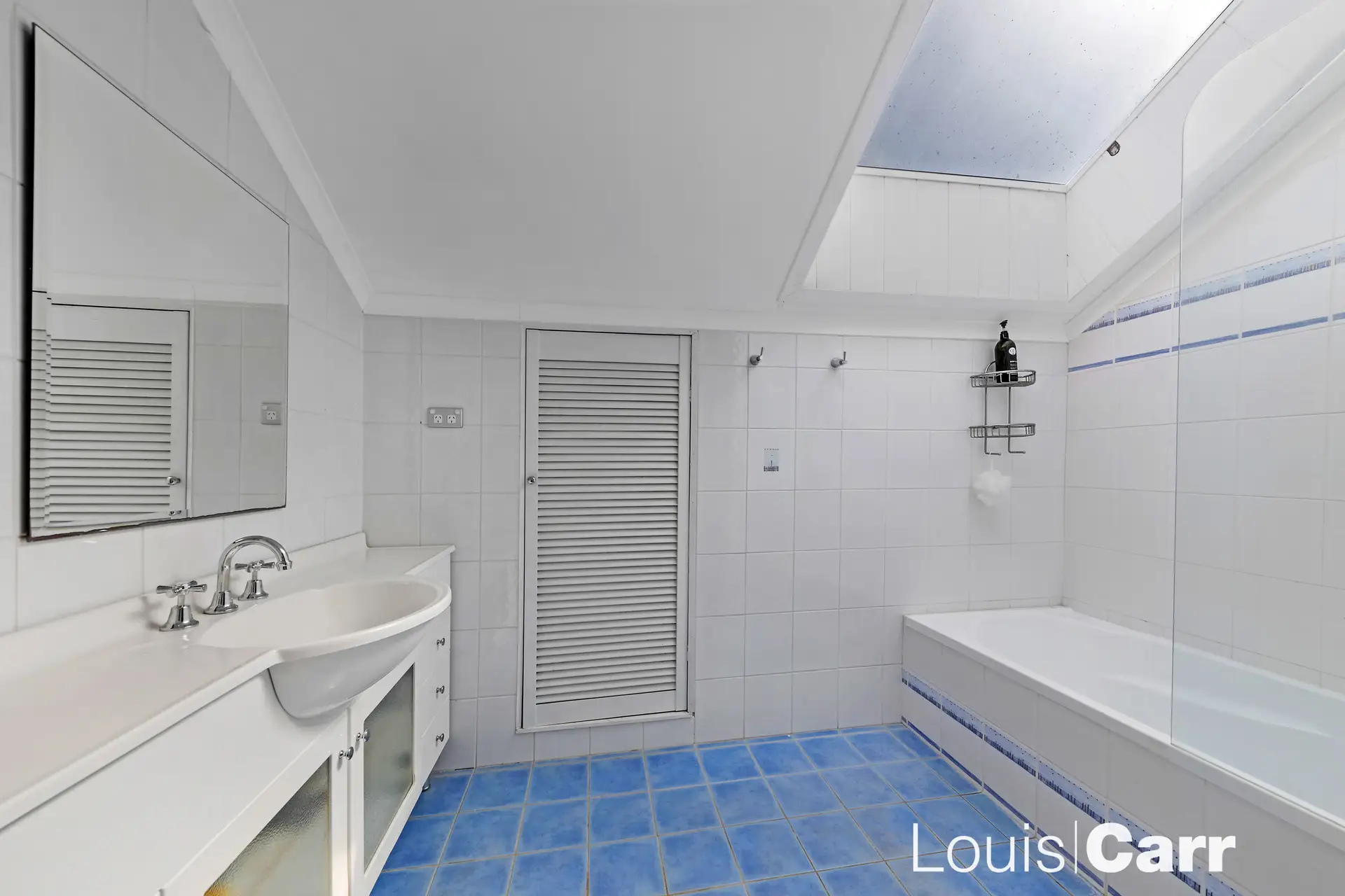 20 Knightsbridge Place, Castle Hill Sold by Louis Carr Real Estate - image 23