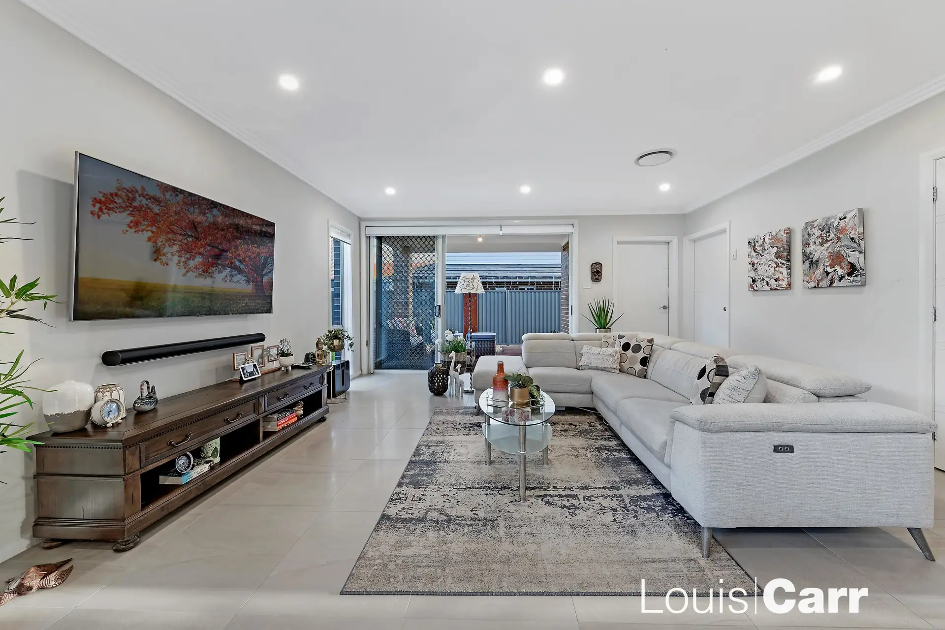 28 Springbrook Boulevard, North Kellyville Sold by Louis Carr Real Estate - image 5
