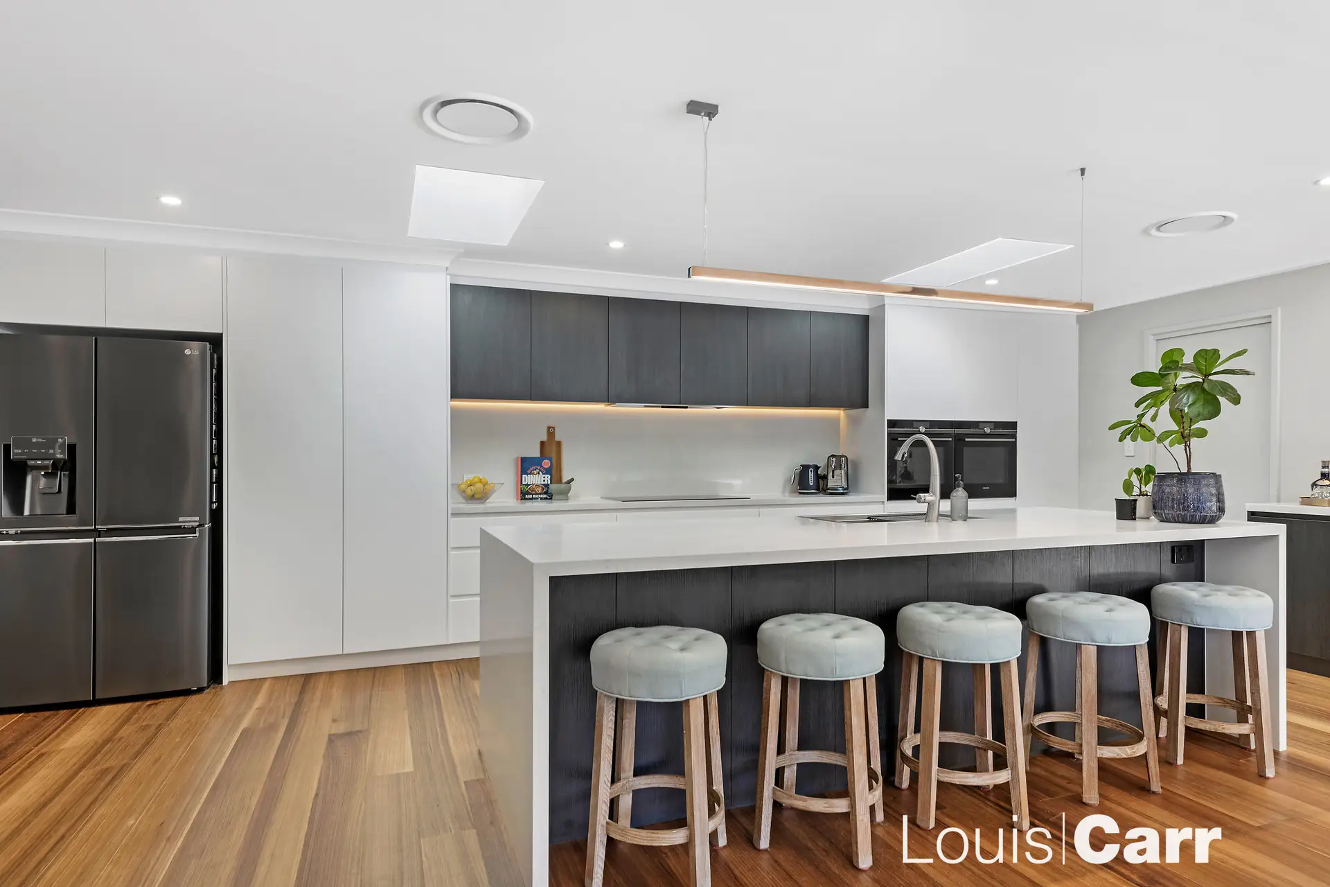 31 Galahad Crescent, Castle Hill Sold by Louis Carr Real Estate - image 2