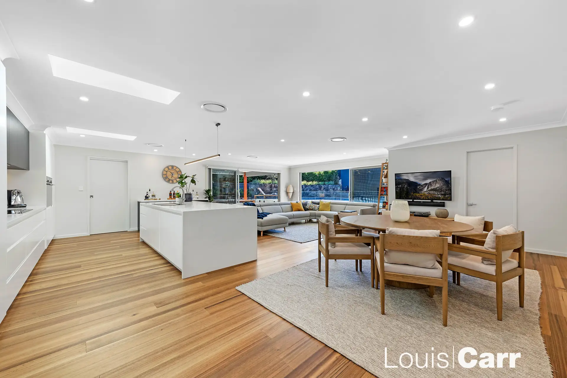31 Galahad Crescent, Castle Hill Sold by Louis Carr Real Estate - image 5
