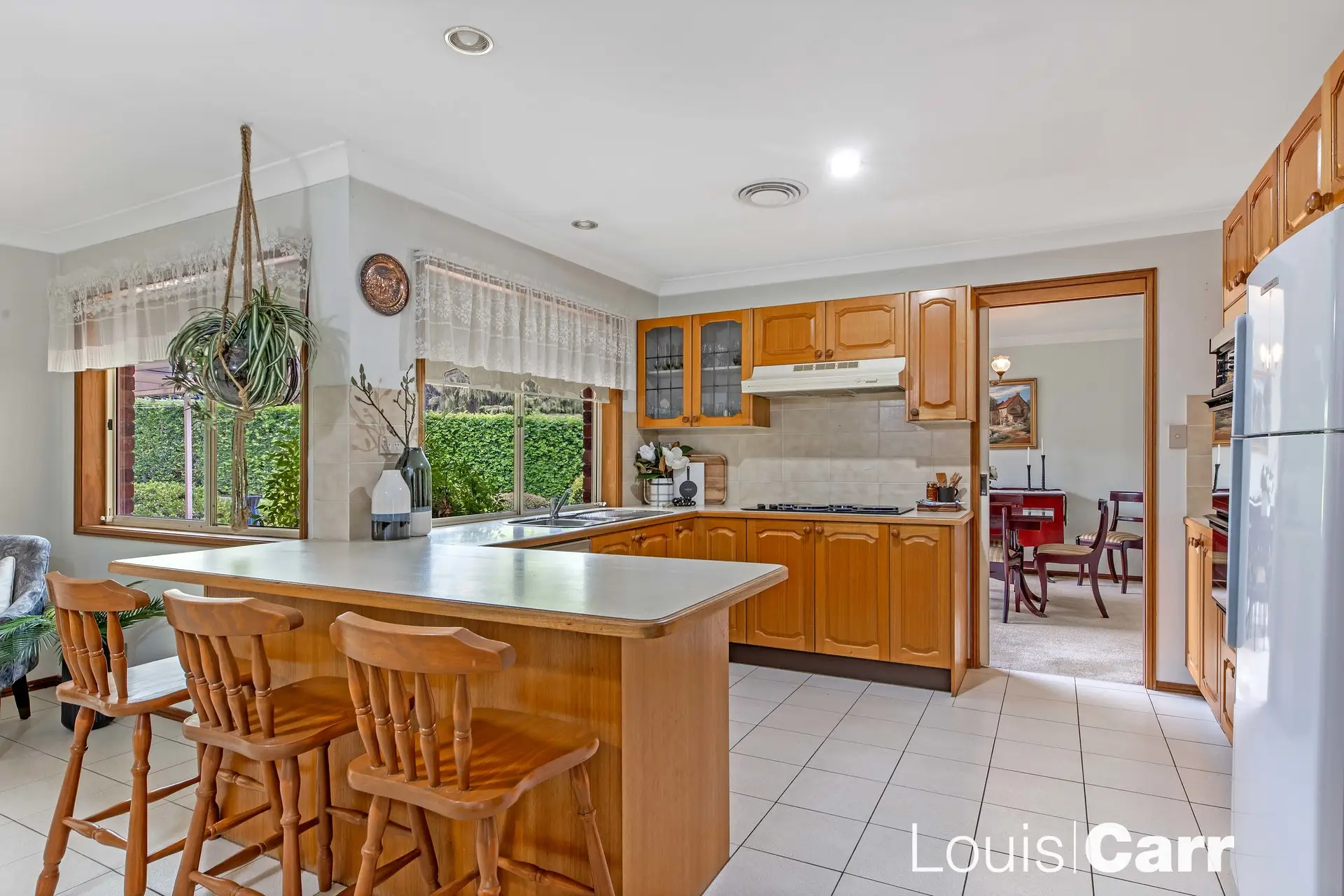 16 Woodchester Close, Castle Hill Sold by Louis Carr Real Estate - image 4