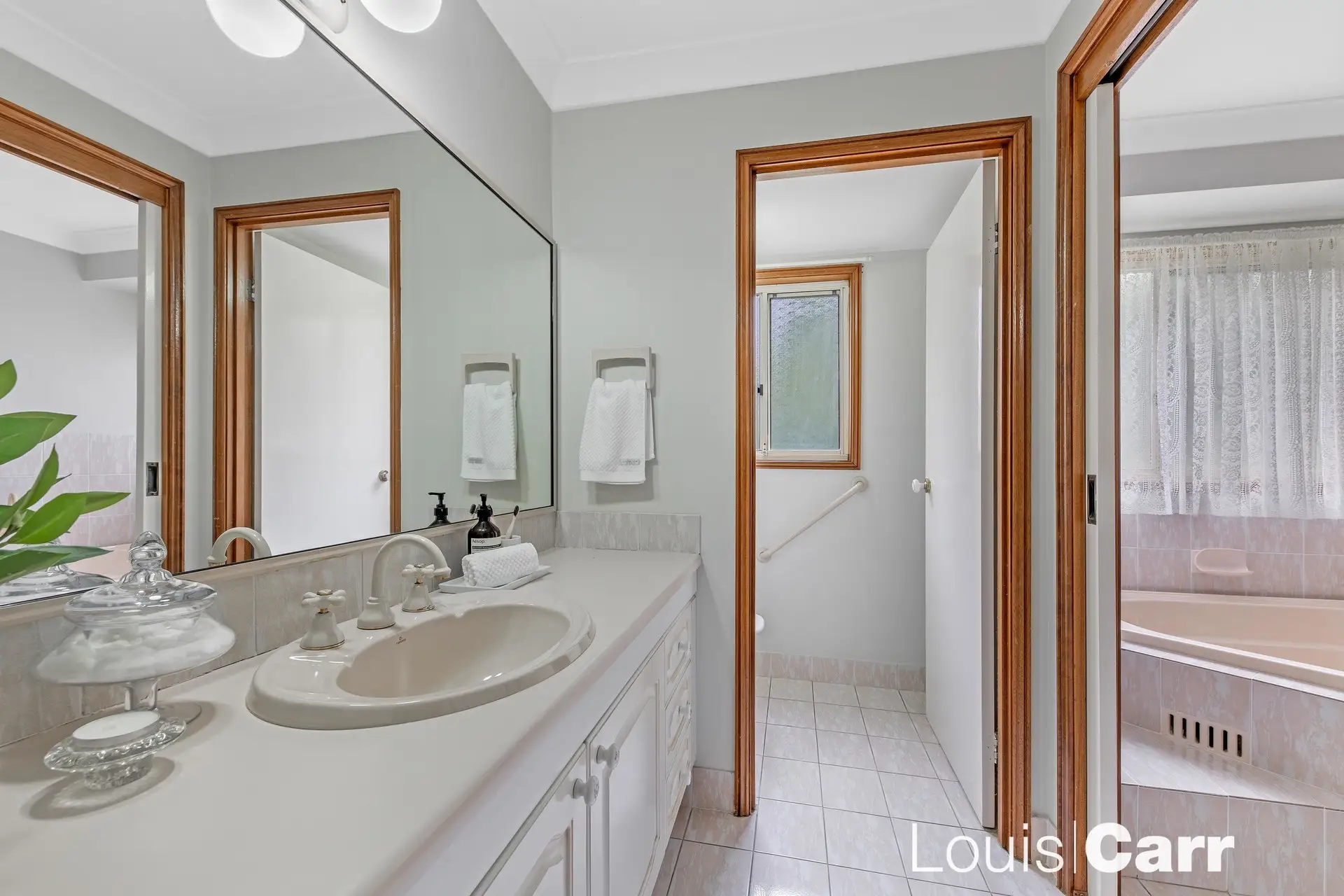 16 Woodchester Close, Castle Hill Sold by Louis Carr Real Estate - image 11