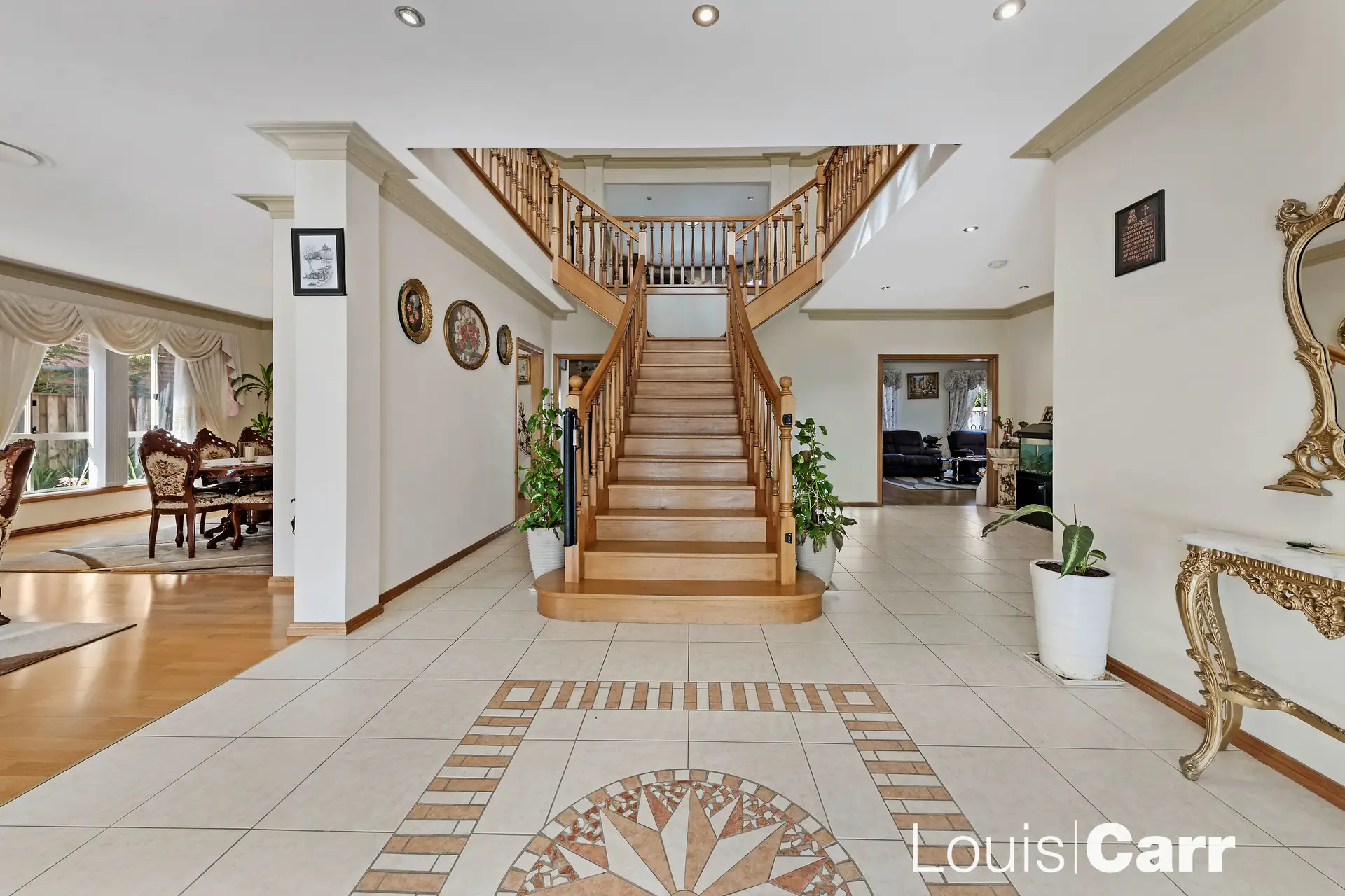 28 Connaught Circuit, Kellyville Sold by Louis Carr Real Estate - image 8