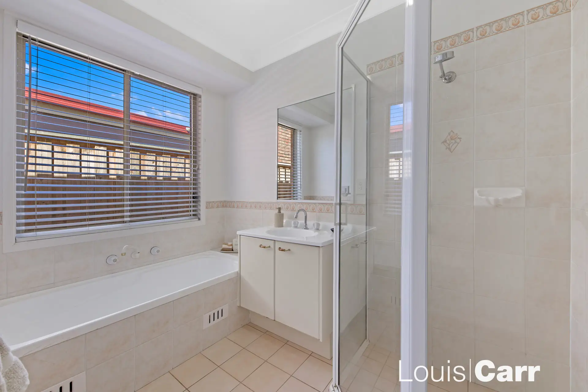 Photo #11: 30 Macquarie Avenue, Kellyville - Sold by Louis Carr Real Estate