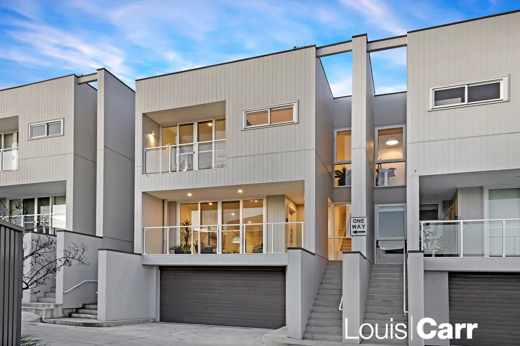 7 Chloe Circuit, Norwest Sold by Louis Carr Real Estate