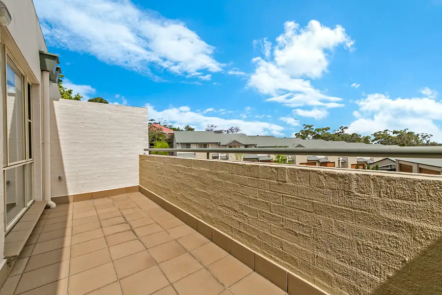 18/78a Glenhaven Road, Glenhaven Leased by Louis Carr Real Estate - image 3