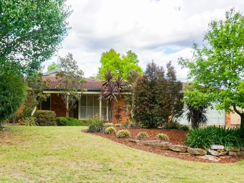 30 Excalibur Avenue, Castle Hill Leased by Louis Carr Real Estate - image 1