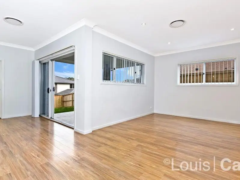 12 Bridgewood Drive, Beaumont Hills Leased by Louis Carr Real Estate - image 3