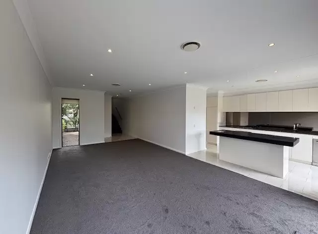 110 Rutherford Avenue, Kellyville Leased by Louis Carr Real Estate - image 3