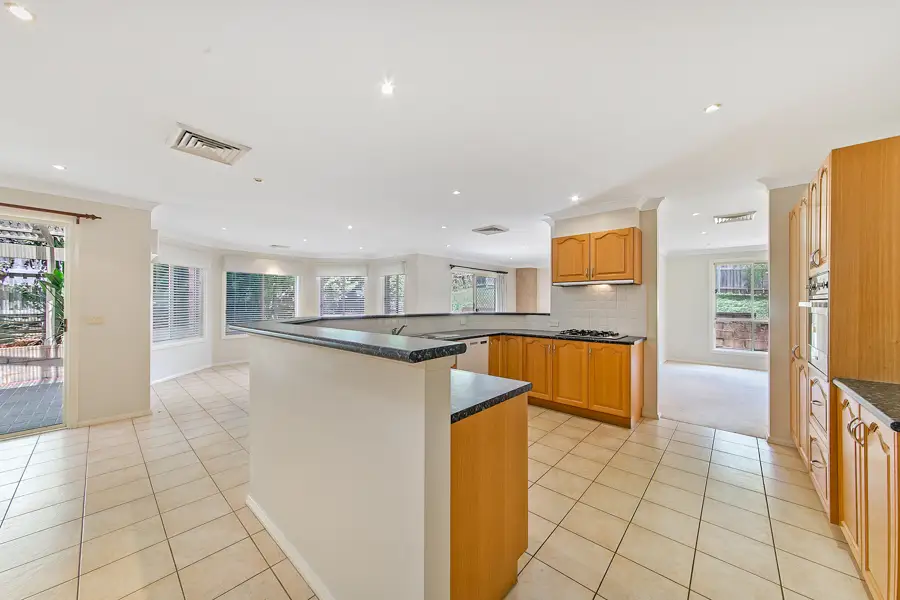 1 Pyrenees Way, Beaumont Hills Leased by Louis Carr Real Estate - image 4