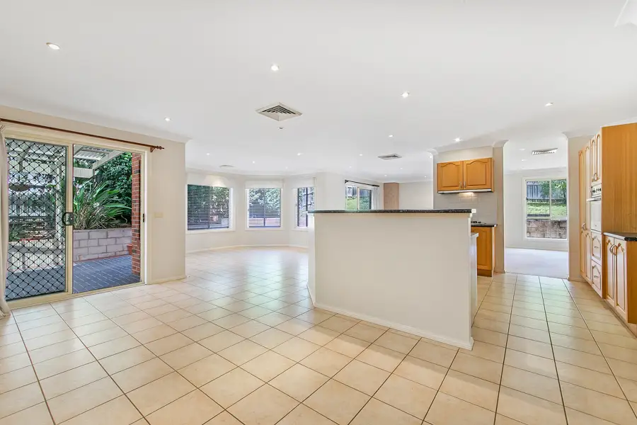 1 Pyrenees Way, Beaumont Hills Leased by Louis Carr Real Estate - image 5