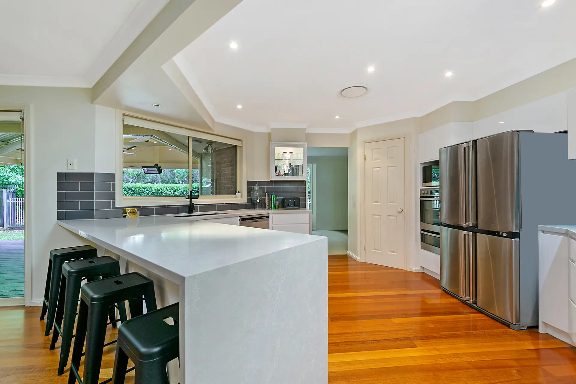 10 Minerva Crescent, Beaumont Hills Leased by Louis Carr Real Estate - image 3