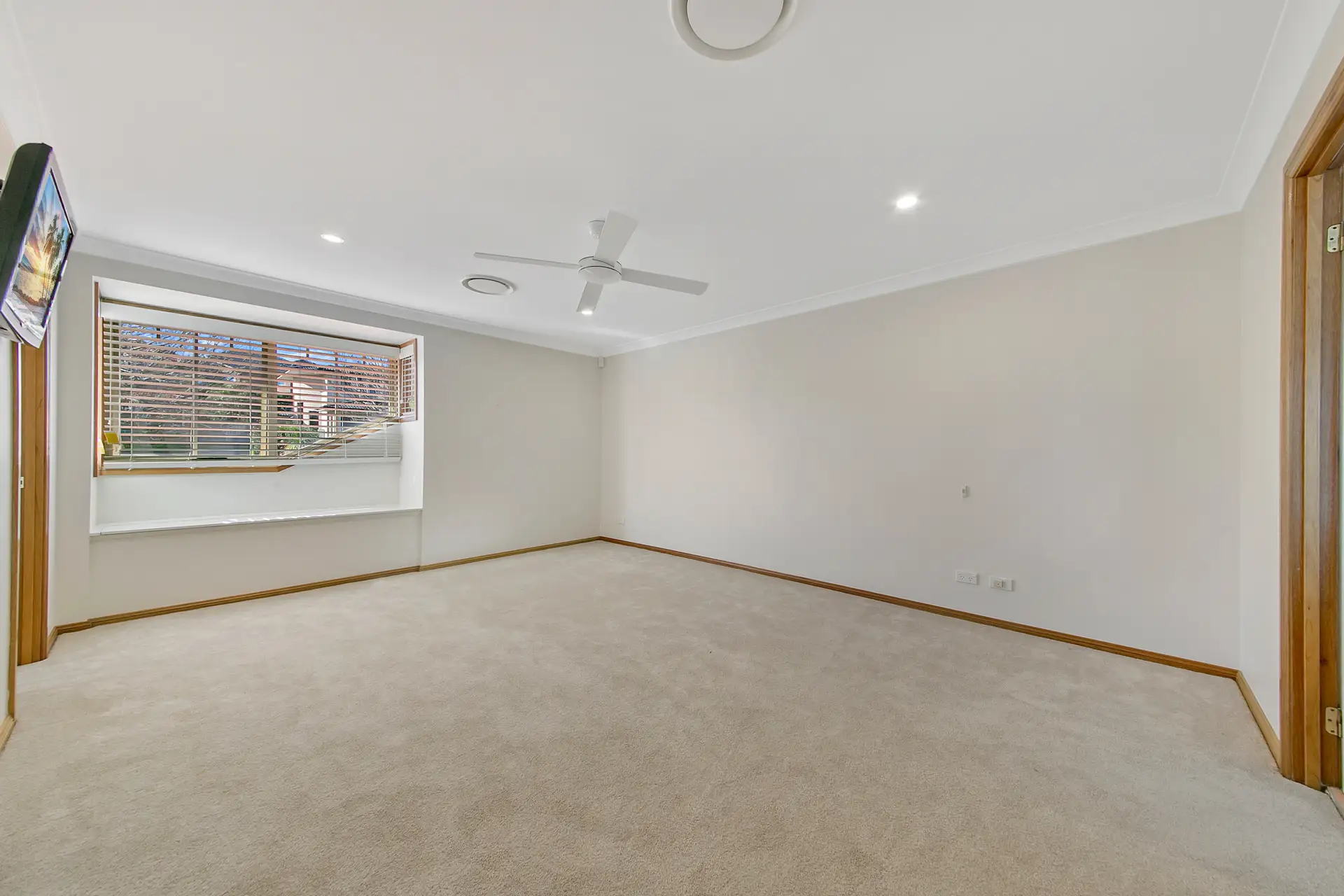 44 Perisher Road, Beaumont Hills Leased by Louis Carr Real Estate - image 9