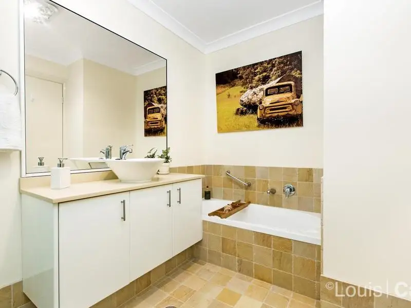 2 Brokenwood Place, Cherrybrook Sold by Louis Carr Real Estate - image 5