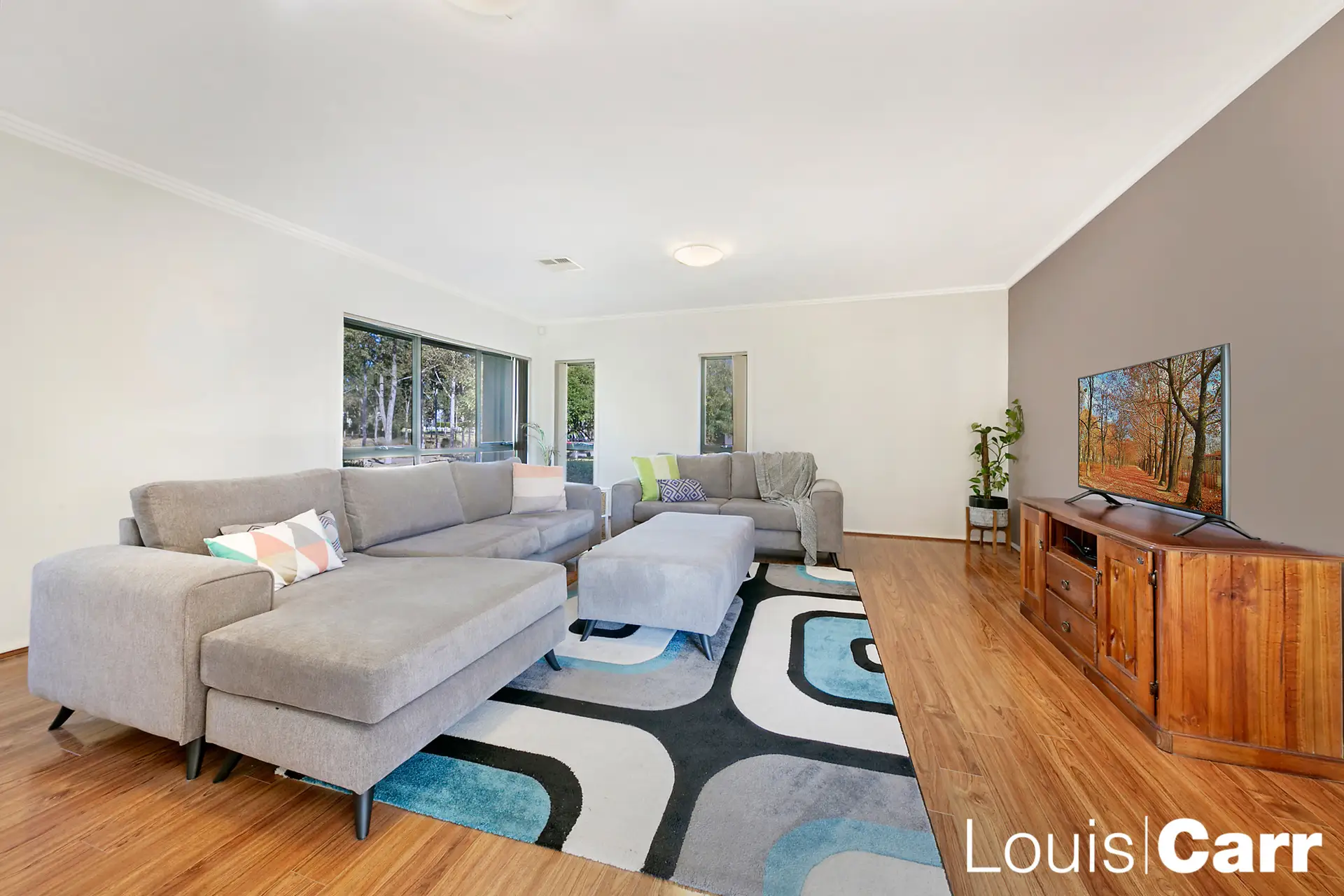 72 Bentwood Terrace, Stanhope Gardens For Lease by Louis Carr Real Estate - image 2