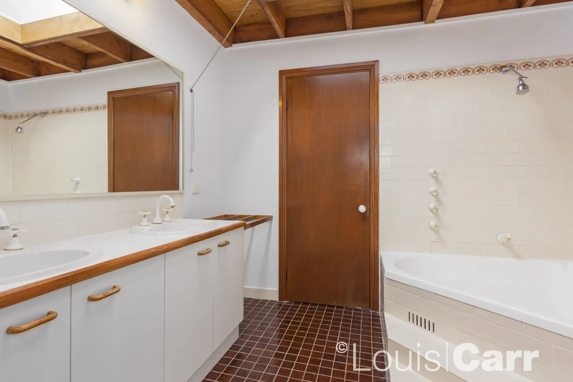 10 Gawain Court, Glenhaven Leased by Louis Carr Real Estate - image 8
