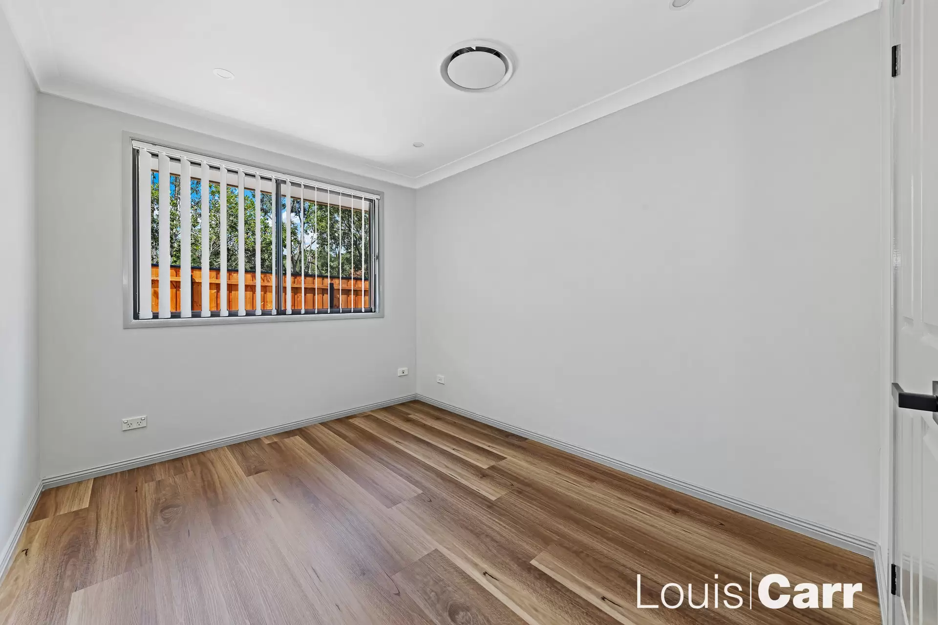 33 Exbury Road, Kellyville Leased by Louis Carr Real Estate - image 3