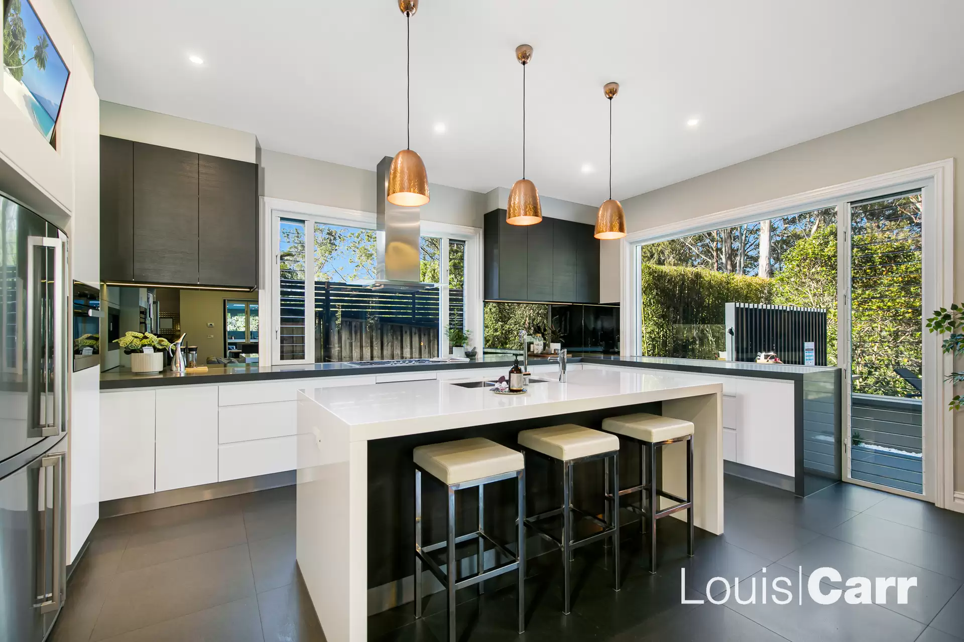 Photo #7: 10 Rodney Place, West Pennant Hills - Sold by Louis Carr Real Estate