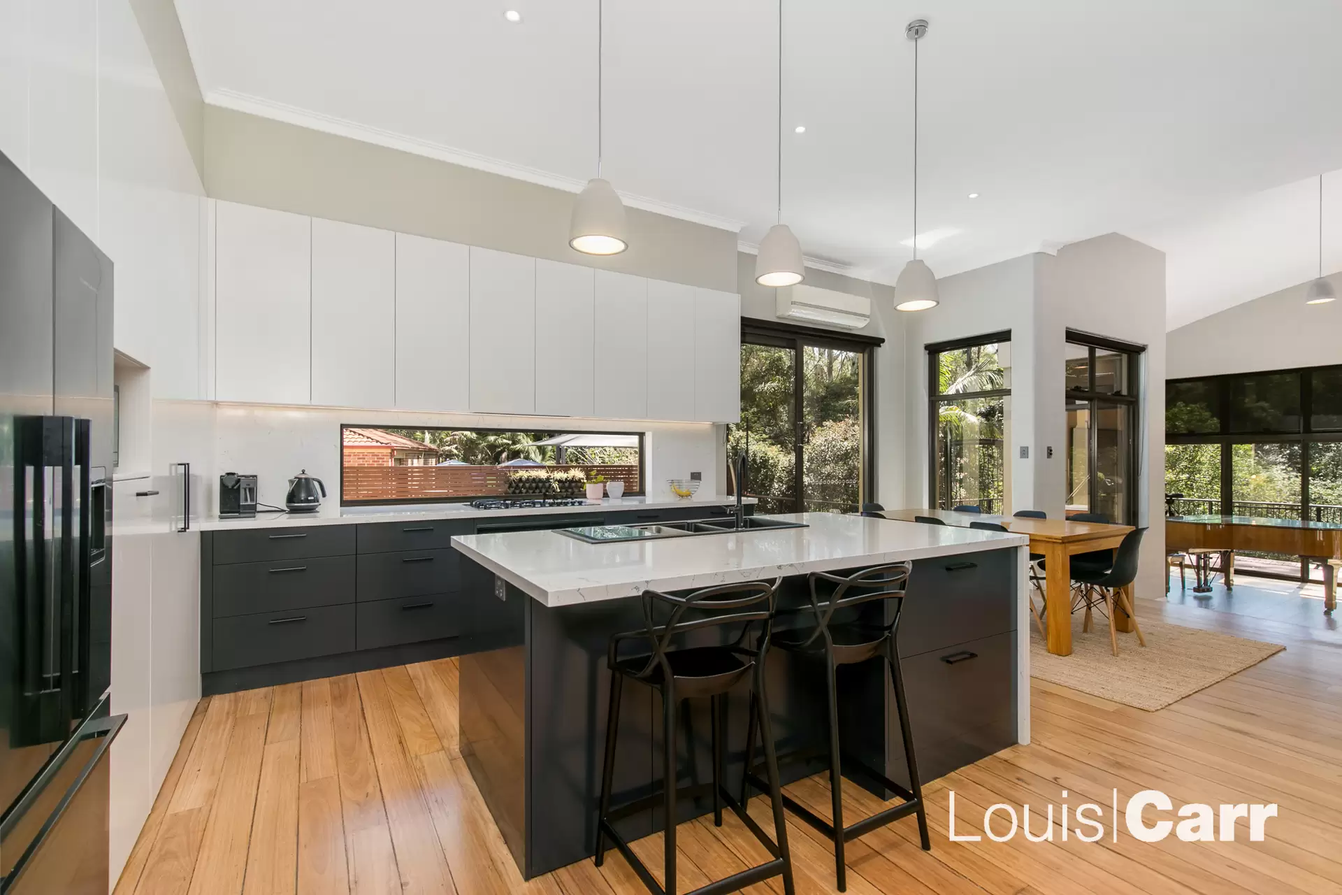 6 Kamarooka Avenue, West Pennant Hills Sold by Louis Carr Real Estate - image 2