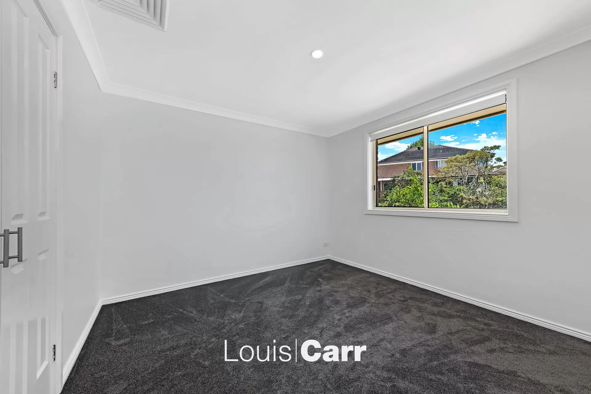 Photo #9: 4 Kingussie Avenue, Castle Hill - Sold by Louis Carr Real Estate