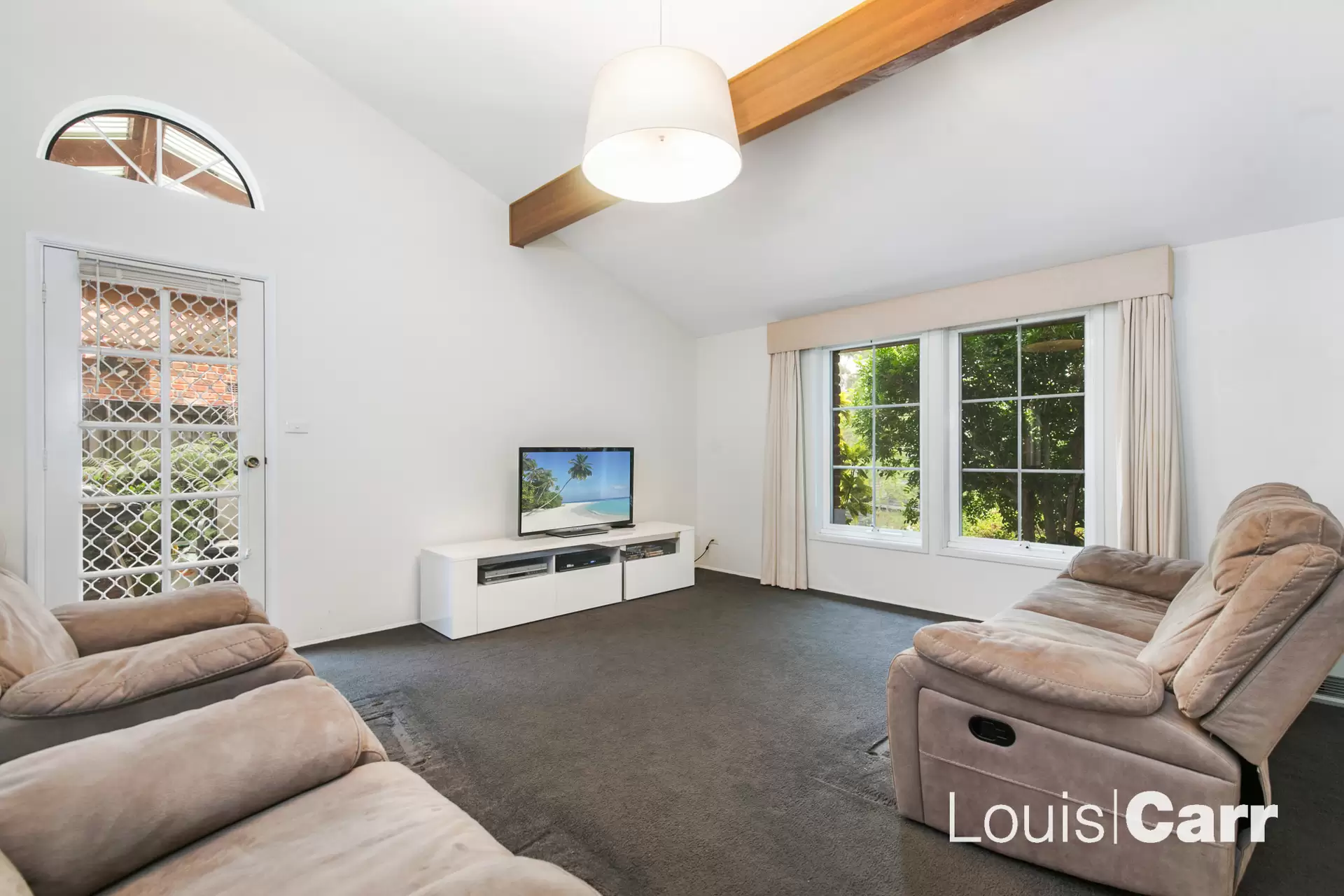 114 Fallon Drive, Dural Leased by Louis Carr Real Estate - image 5