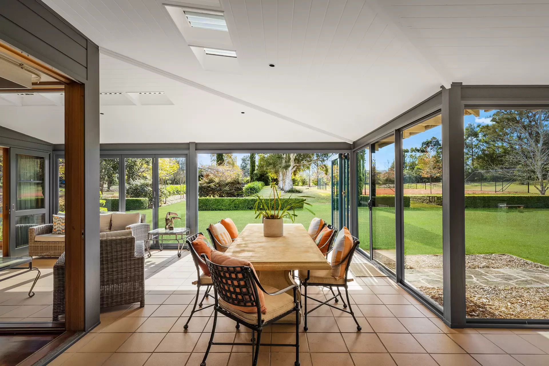 Photo #9: 5 Ascot Road, Kenthurst - For Sale by Louis Carr Real Estate