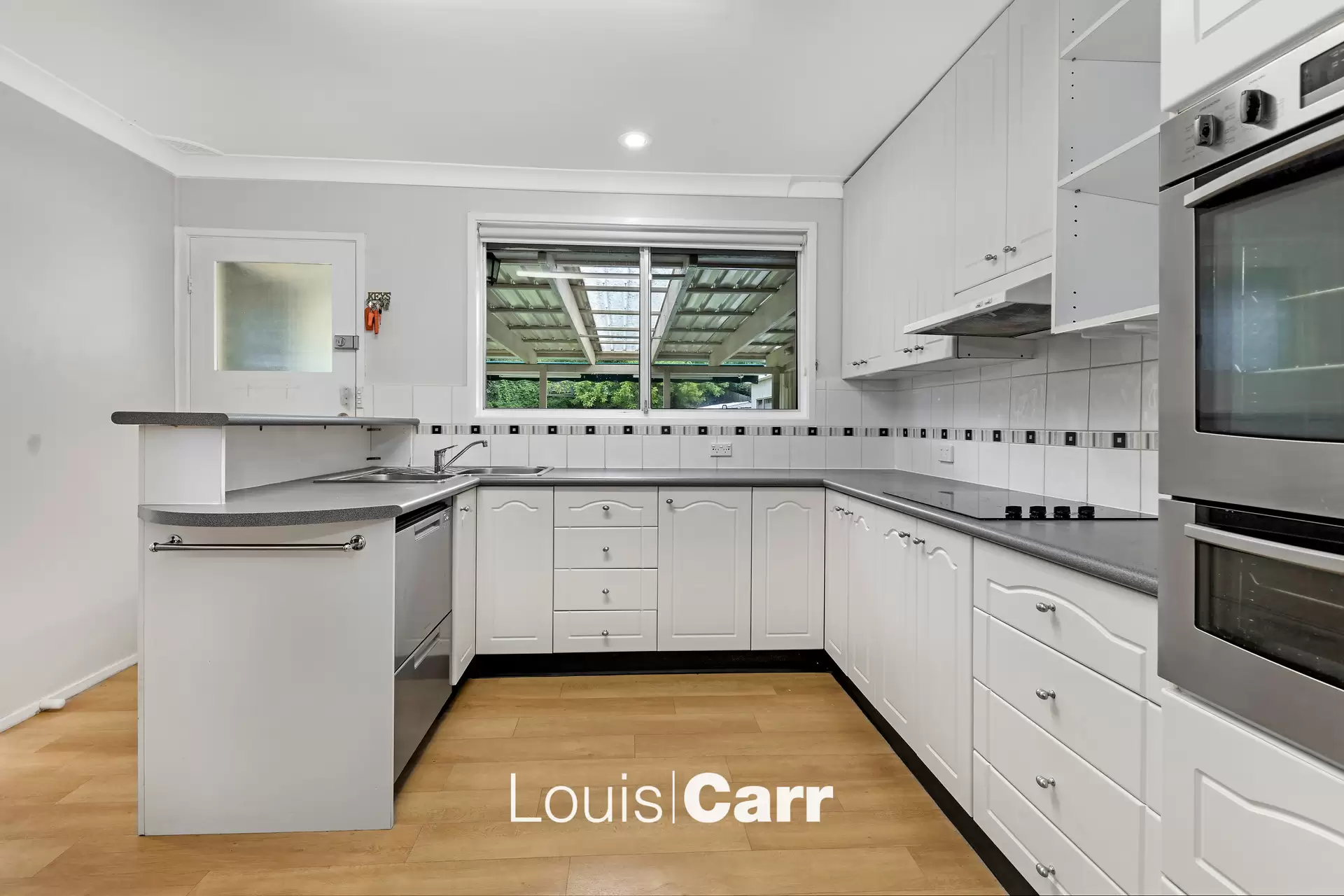 Photo #2: 24 Waninga Road, Hornsby Heights - Leased by Louis Carr Real Estate