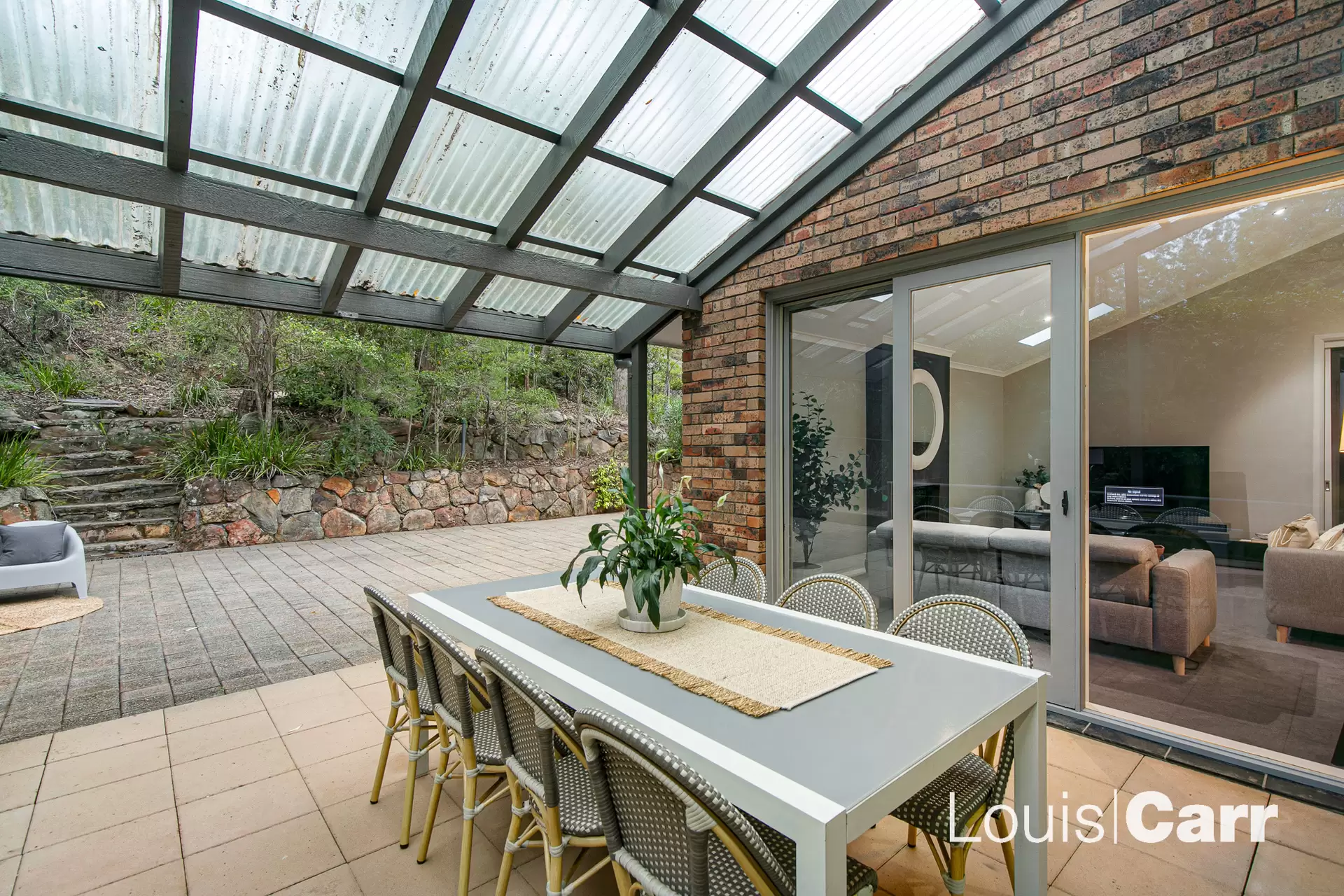Photo #10: 14 Heidi Place, West Pennant Hills - Sold by Louis Carr Real Estate