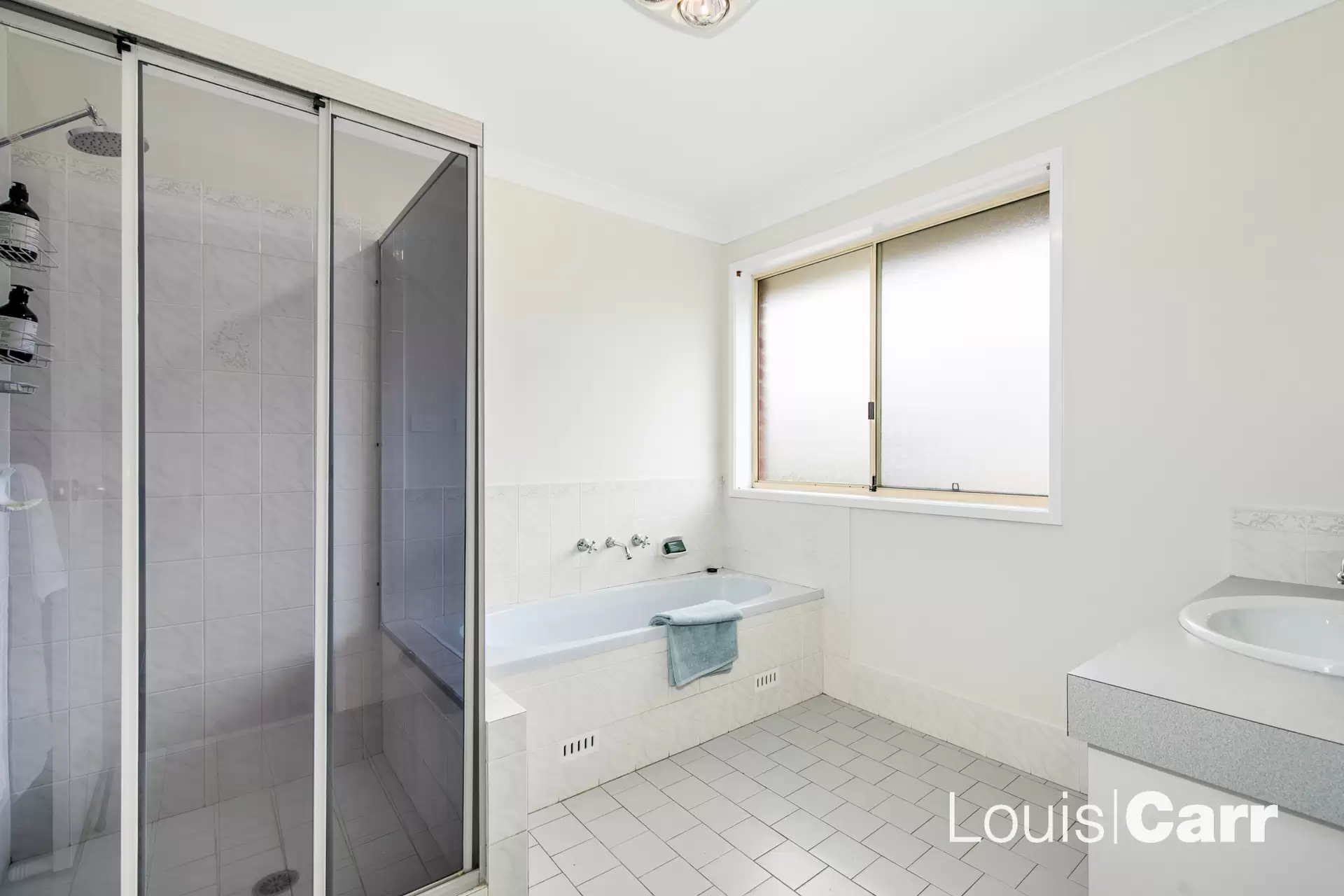 Photo #12: 4 Bowen Close, Cherrybrook - Sold by Louis Carr Real Estate
