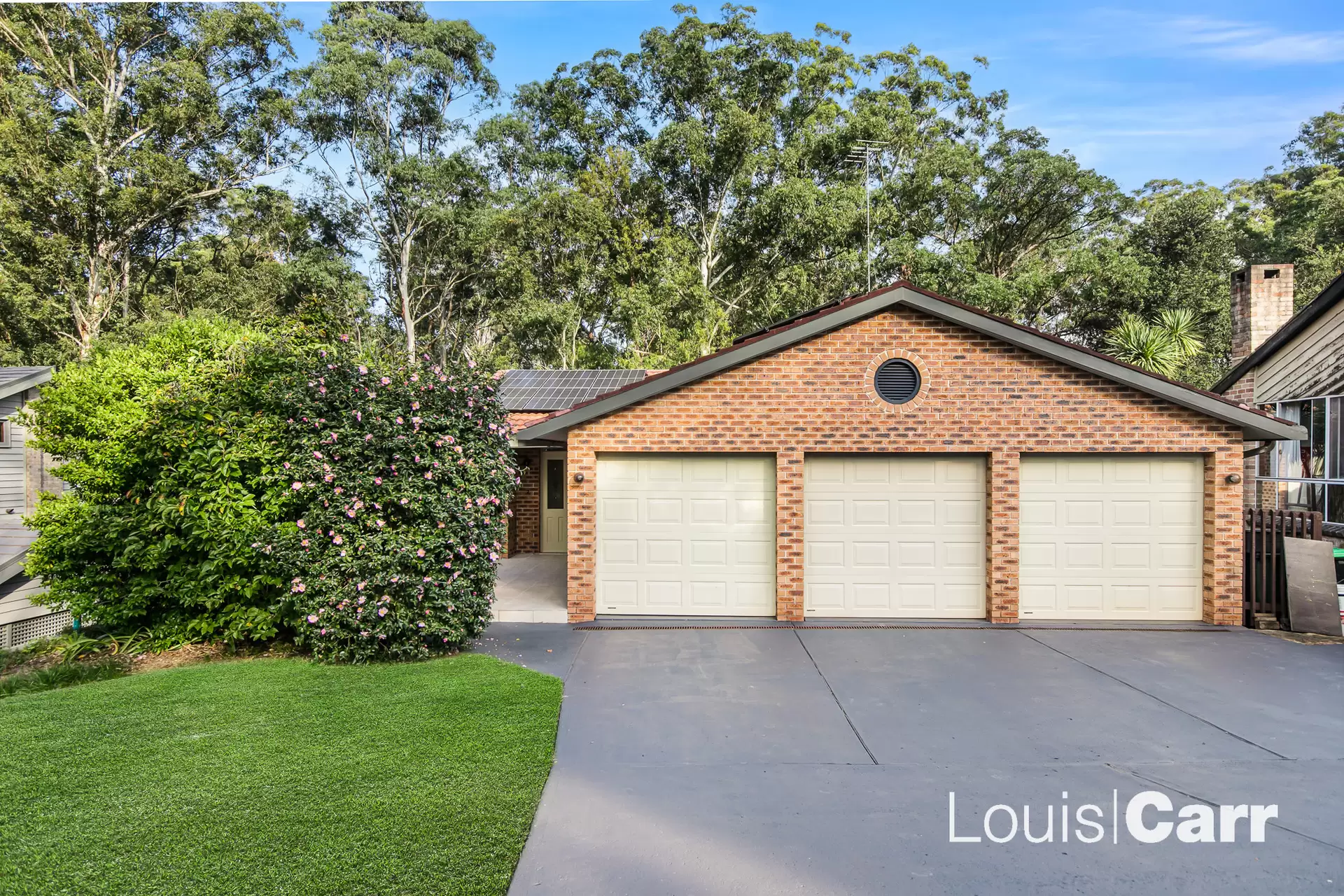 11 Elabana Crescent, Castle Hill For Sale by Louis Carr Real Estate - image 1