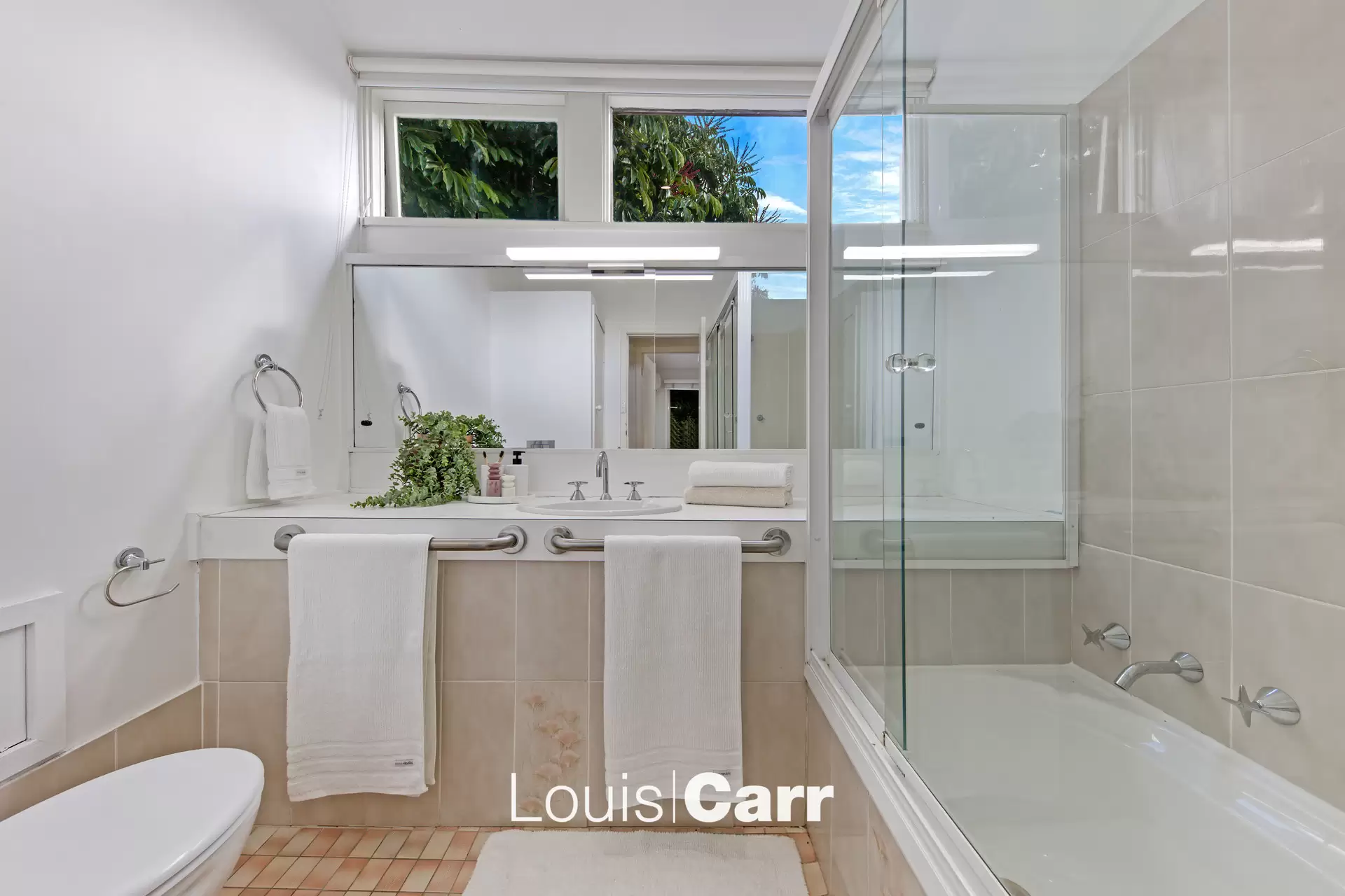 5 Greenhill Close, Castle Hill Auction by Louis Carr Real Estate - image 13