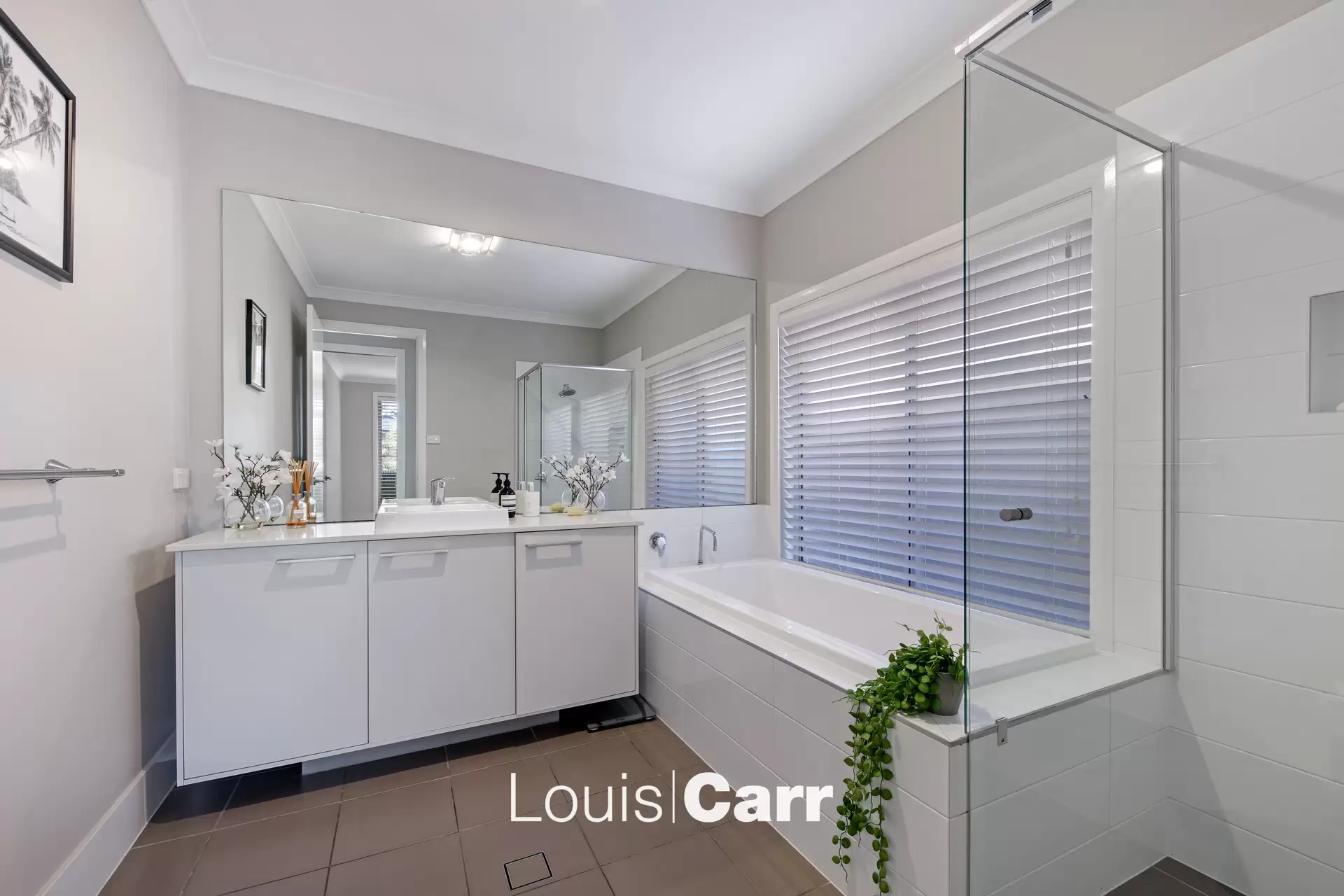 4 Birkdale Place, Beaumont Hills Leased by Louis Carr Real Estate - image 3