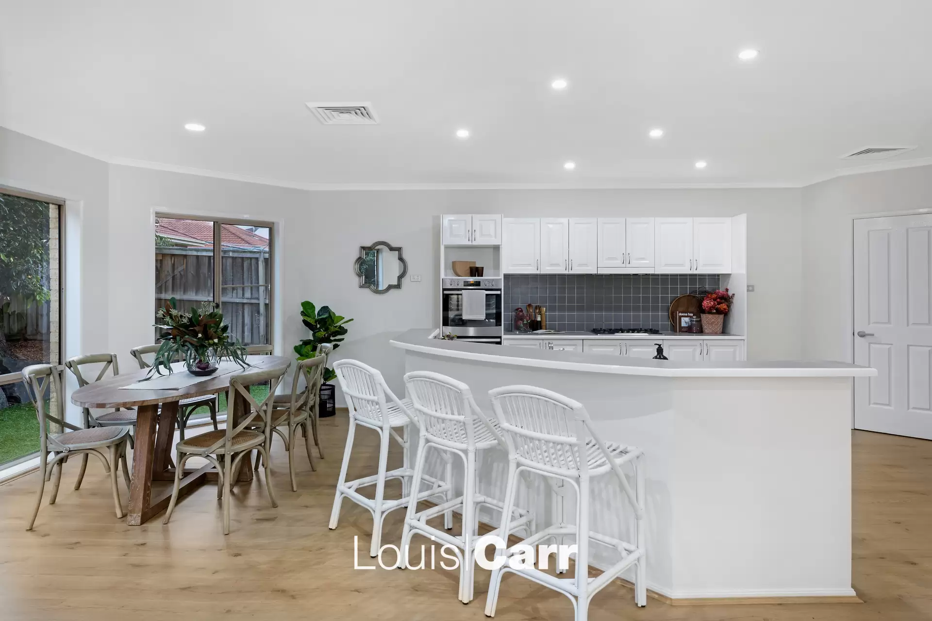 7 Zenith Court, Glenwood Sold by Louis Carr Real Estate - image 6