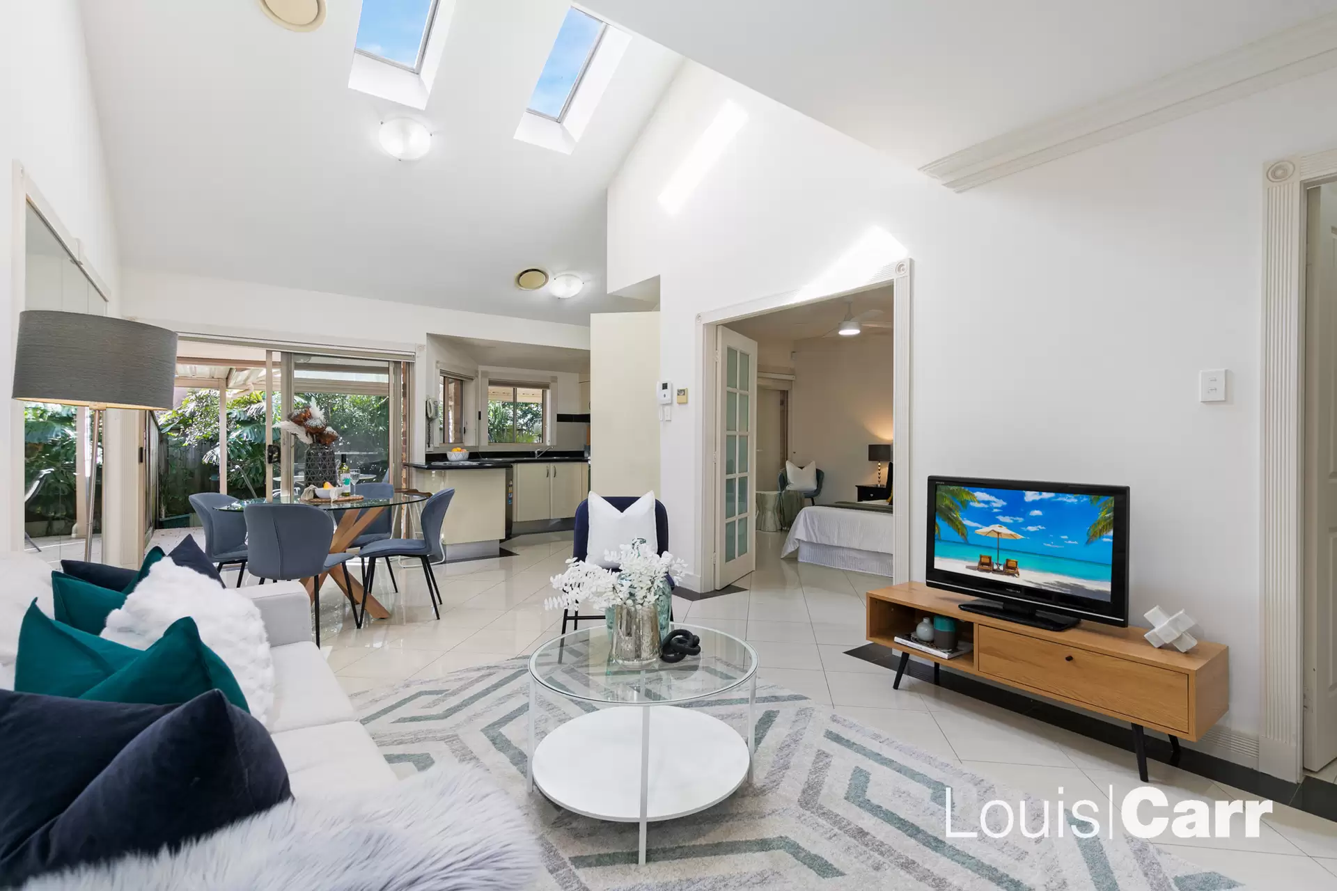 13/342 Old Northern Road, Castle Hill Sold by Louis Carr Real Estate - image 2